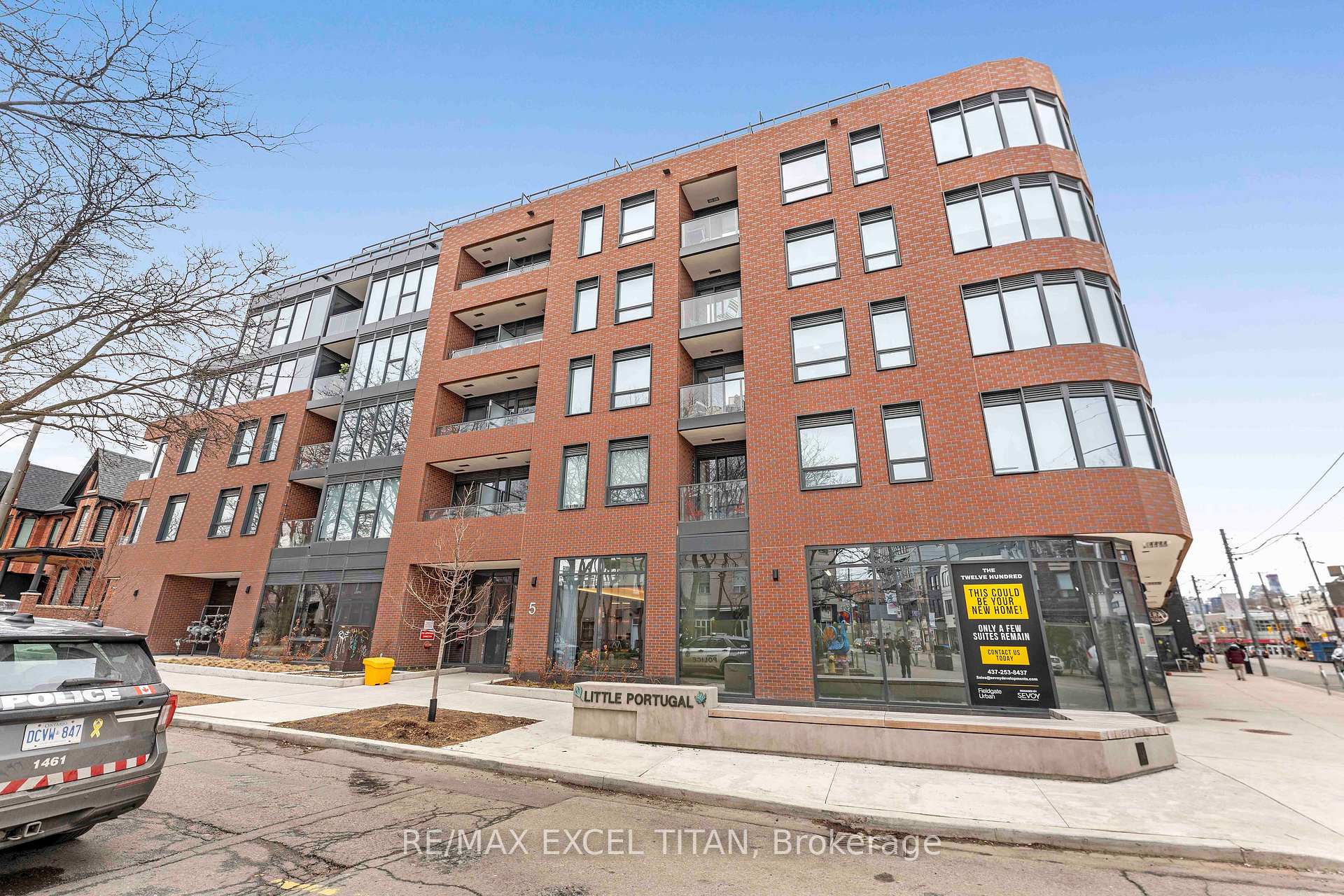 Photo of Unit 611, 5 Lakeview Avenue