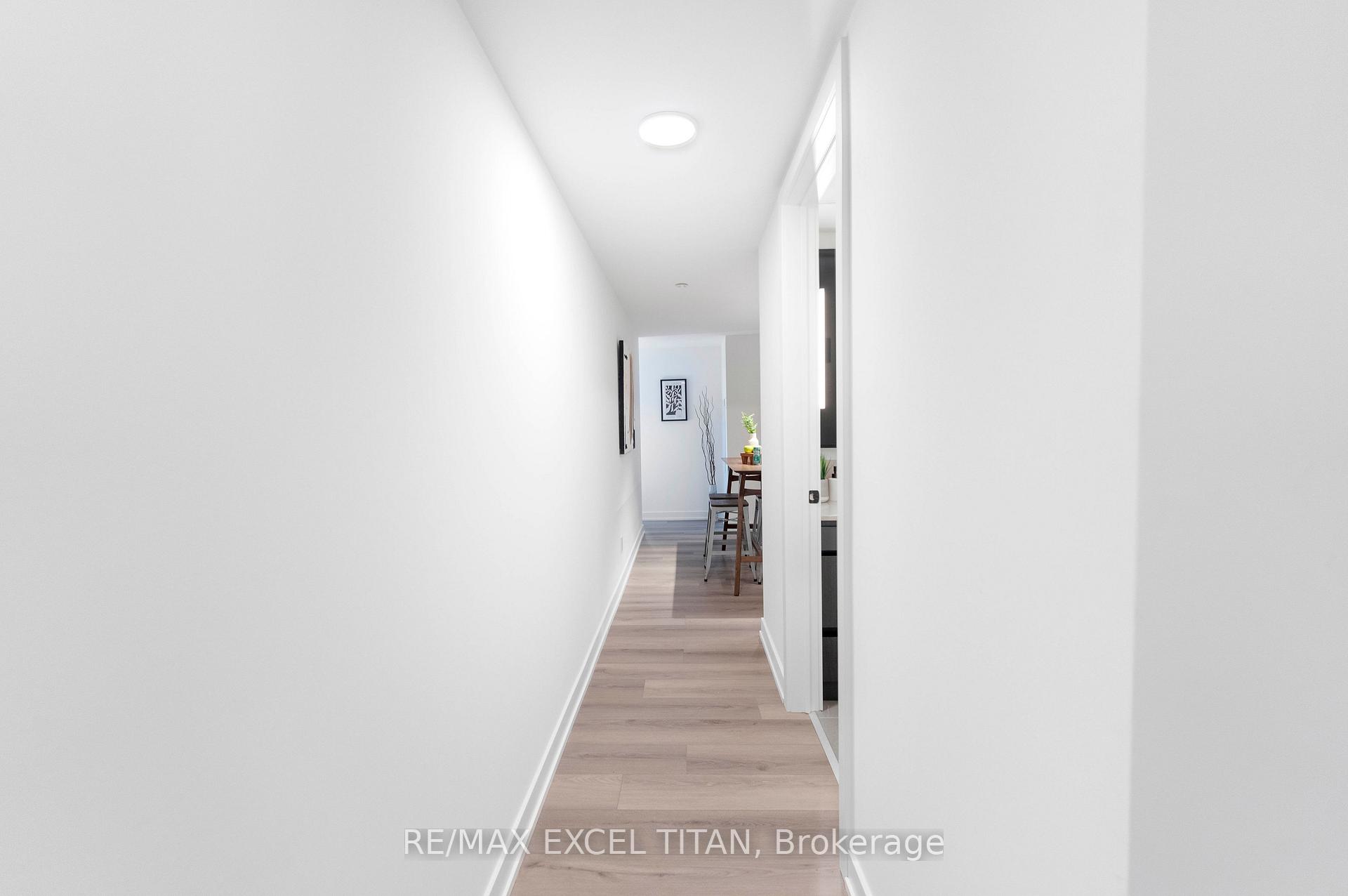 Photo 6 of Unit 611, 5 Lakeview Avenue, Toronto, Trinity-Bellwoods — HOMEH