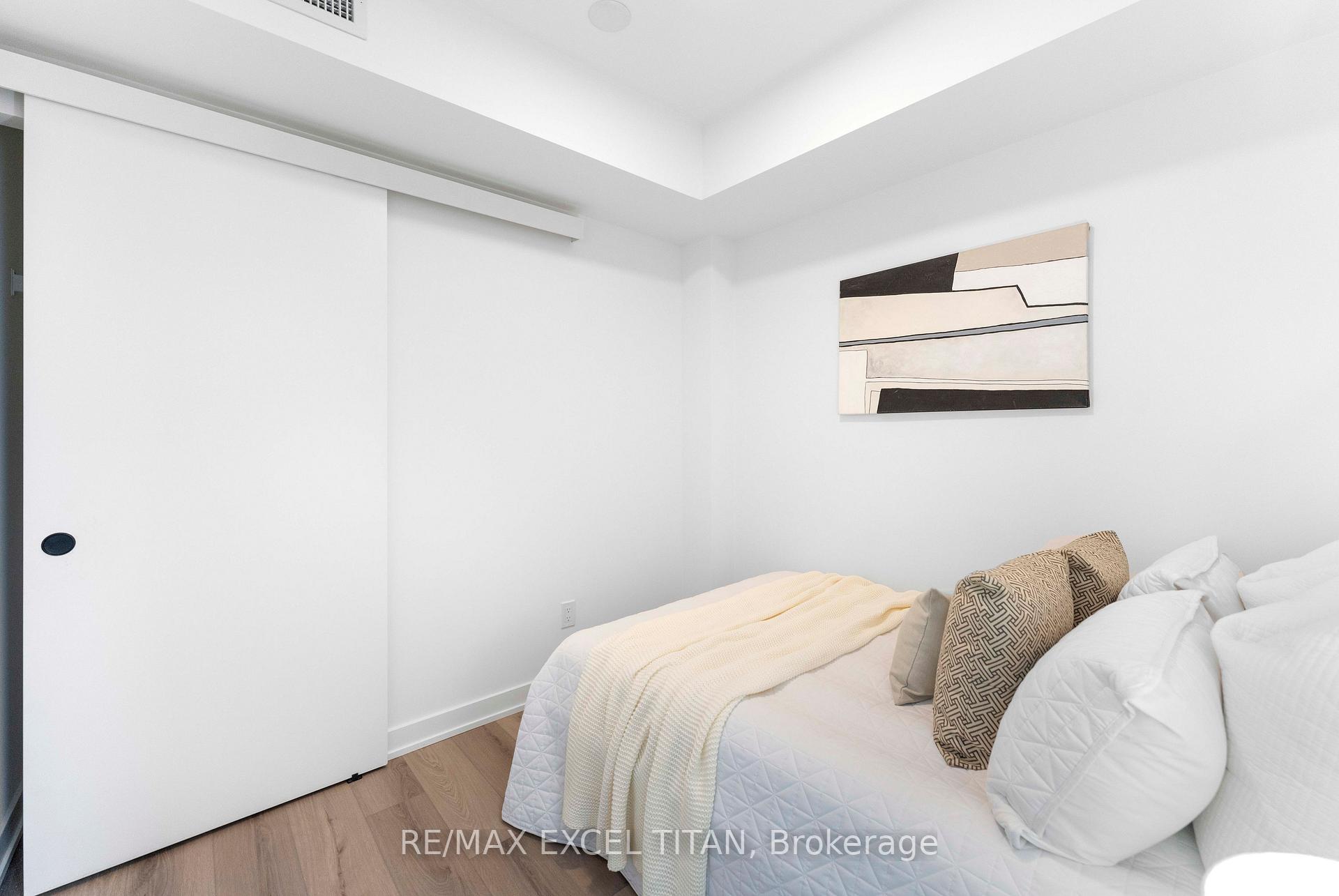 Photo 16 of Unit 611, 5 Lakeview Avenue, Toronto, Trinity-Bellwoods — HOMEH