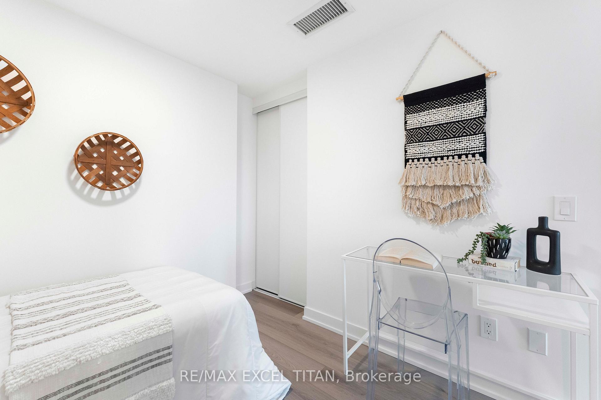 Photo 17 of Unit 611, 5 Lakeview Avenue, Toronto, Trinity-Bellwoods — HOMEH