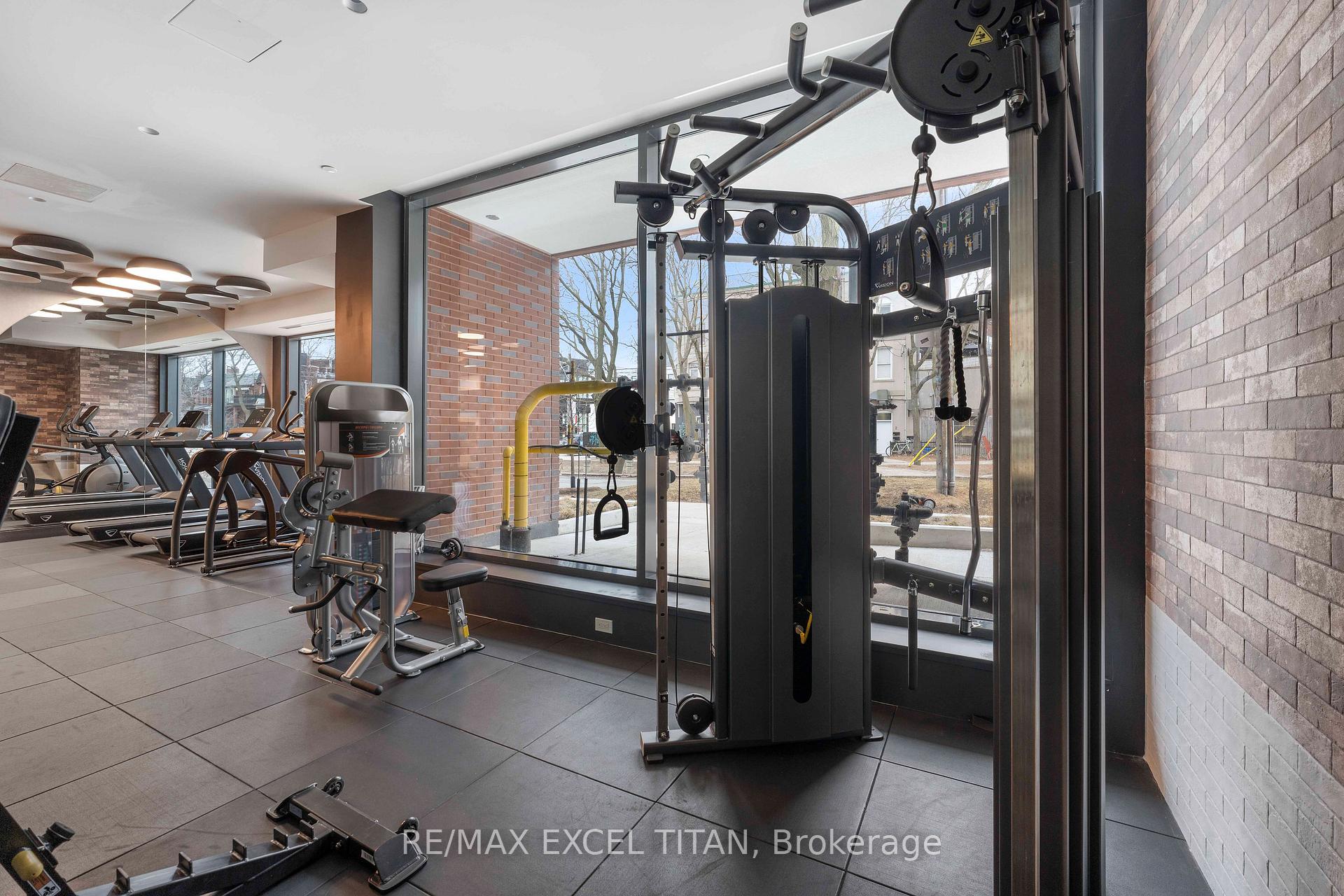 Photo 31 of Unit 611, 5 Lakeview Avenue, Toronto, Trinity-Bellwoods — HOMEH