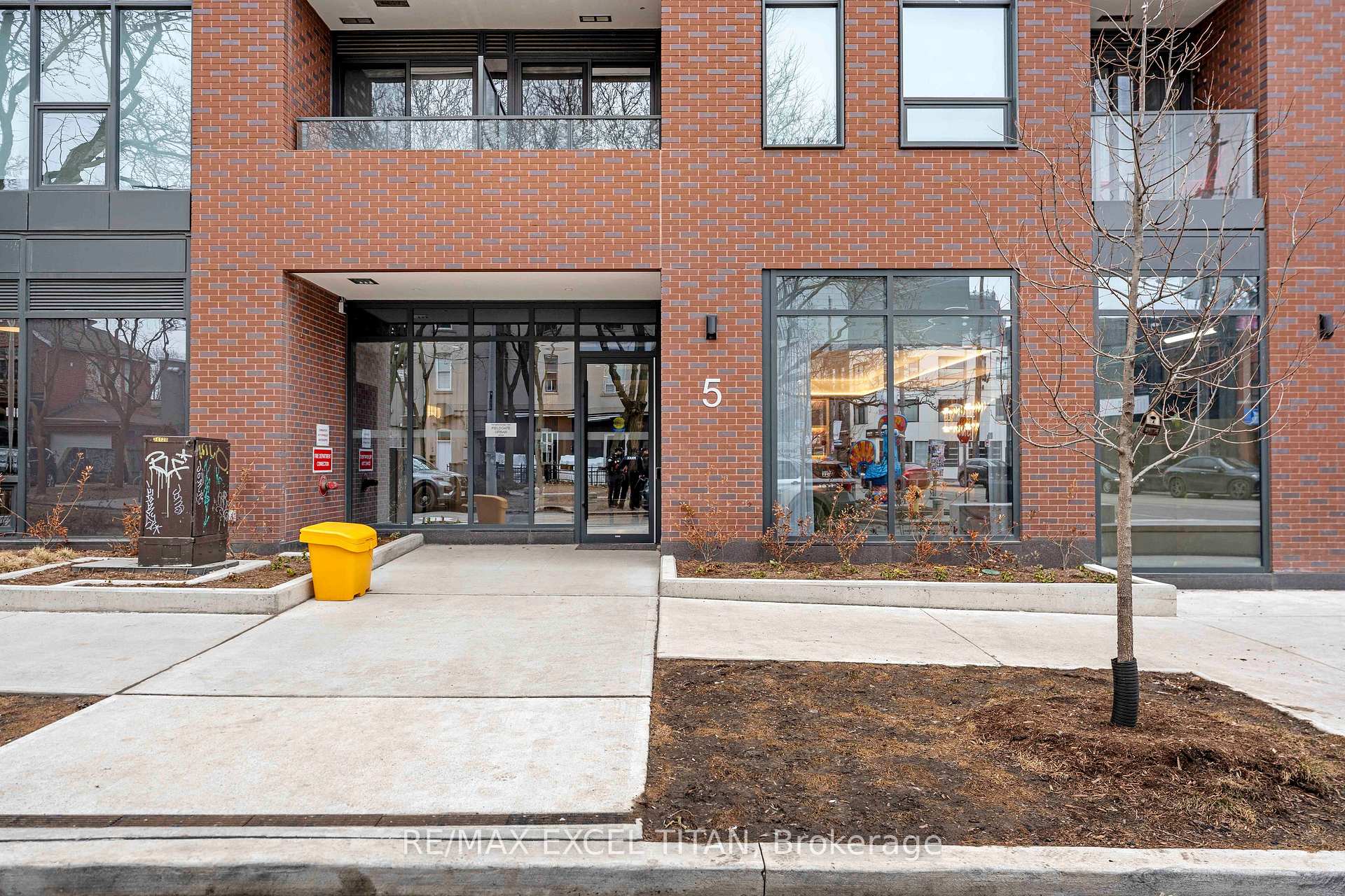 Photo 40 of Unit 611, 5 Lakeview Avenue, Toronto, Trinity-Bellwoods — HOMEH