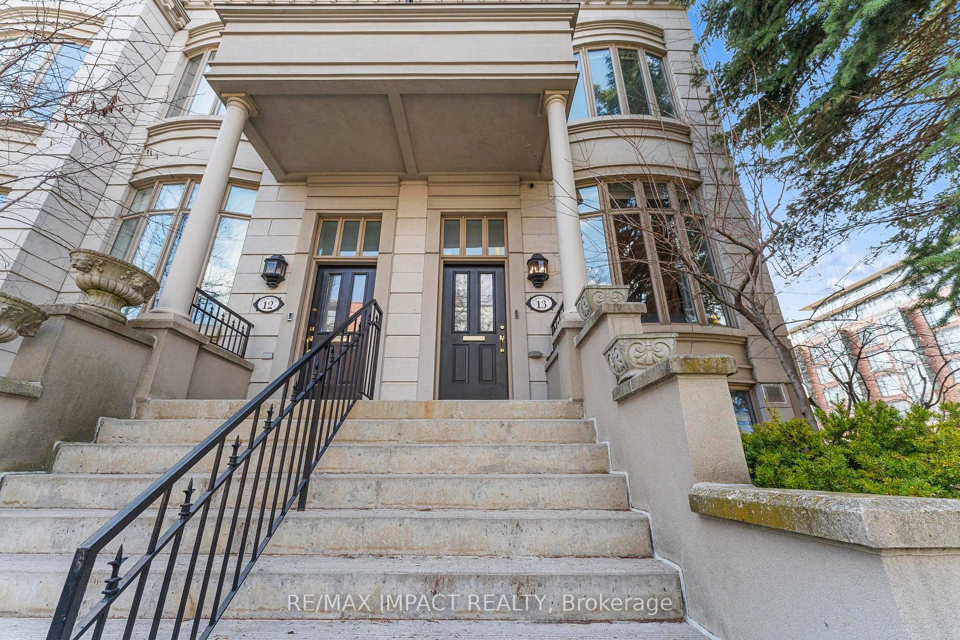 Photo 3 of Unit 13, 260 Russell Hill Road, Toronto, Casa Loma — HOMEH