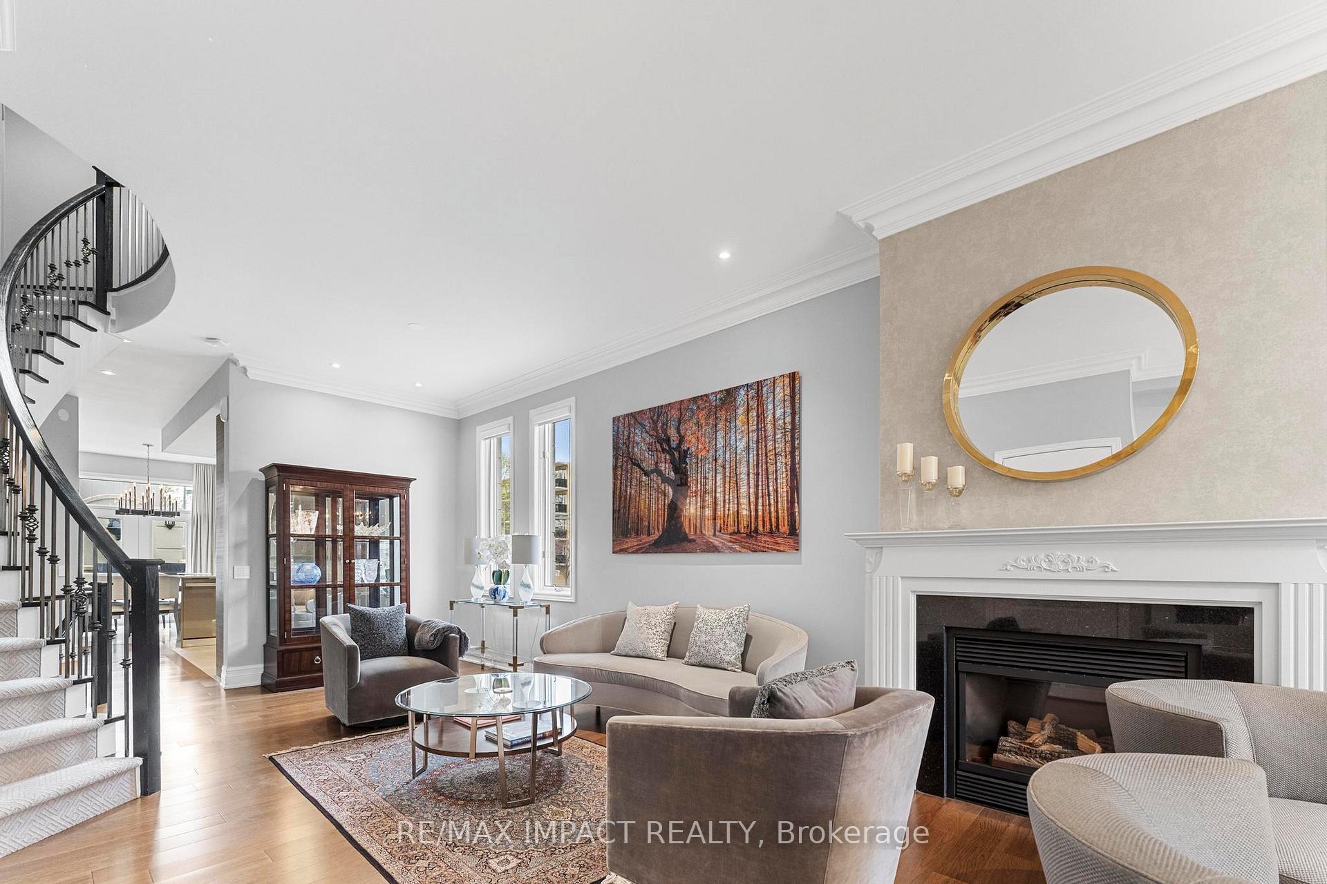 Photo 6 of Unit 13, 260 Russell Hill Road, Toronto, Casa Loma — HOMEH