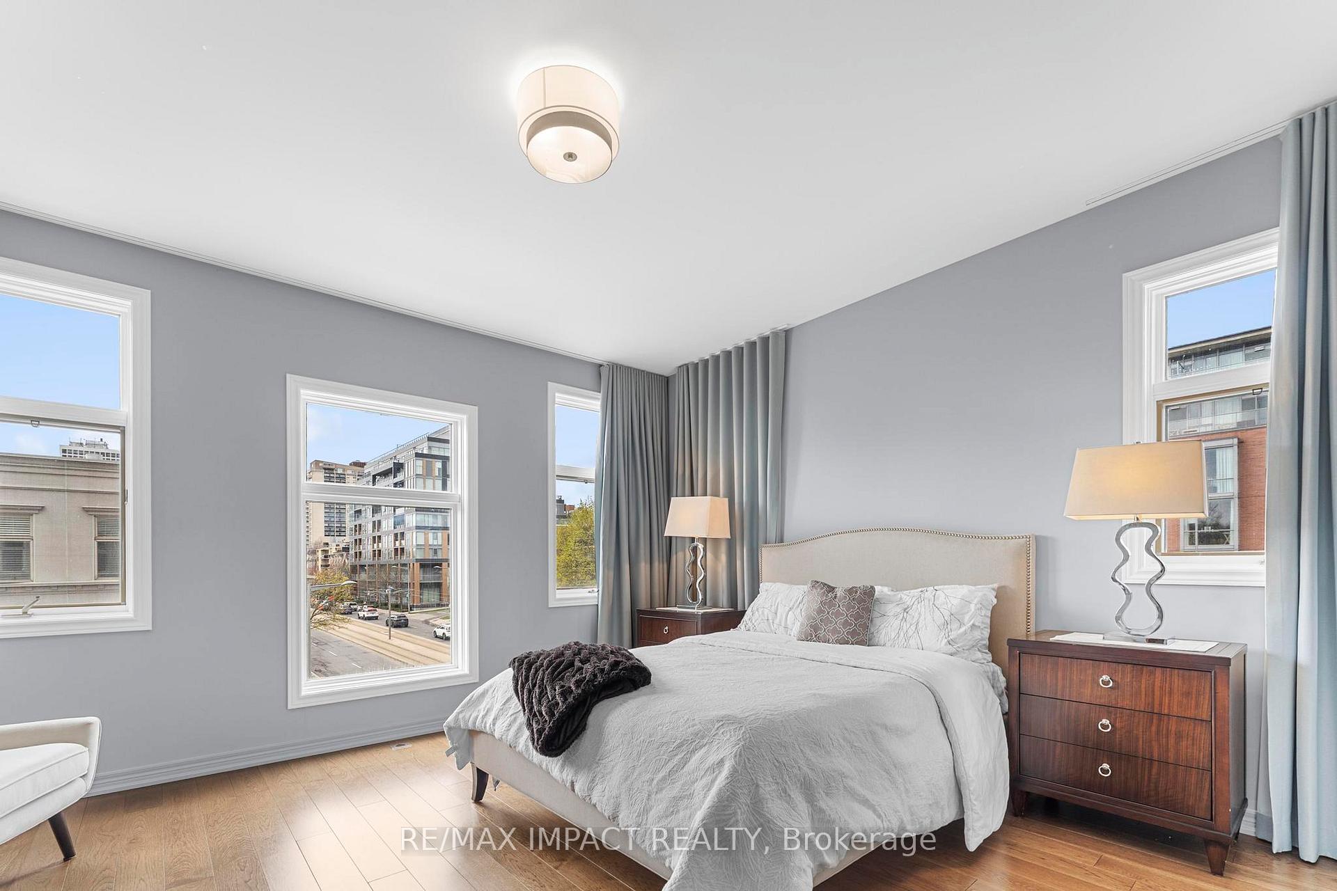 Photo 30 of Unit 13, 260 Russell Hill Road, Toronto, Casa Loma — HOMEH