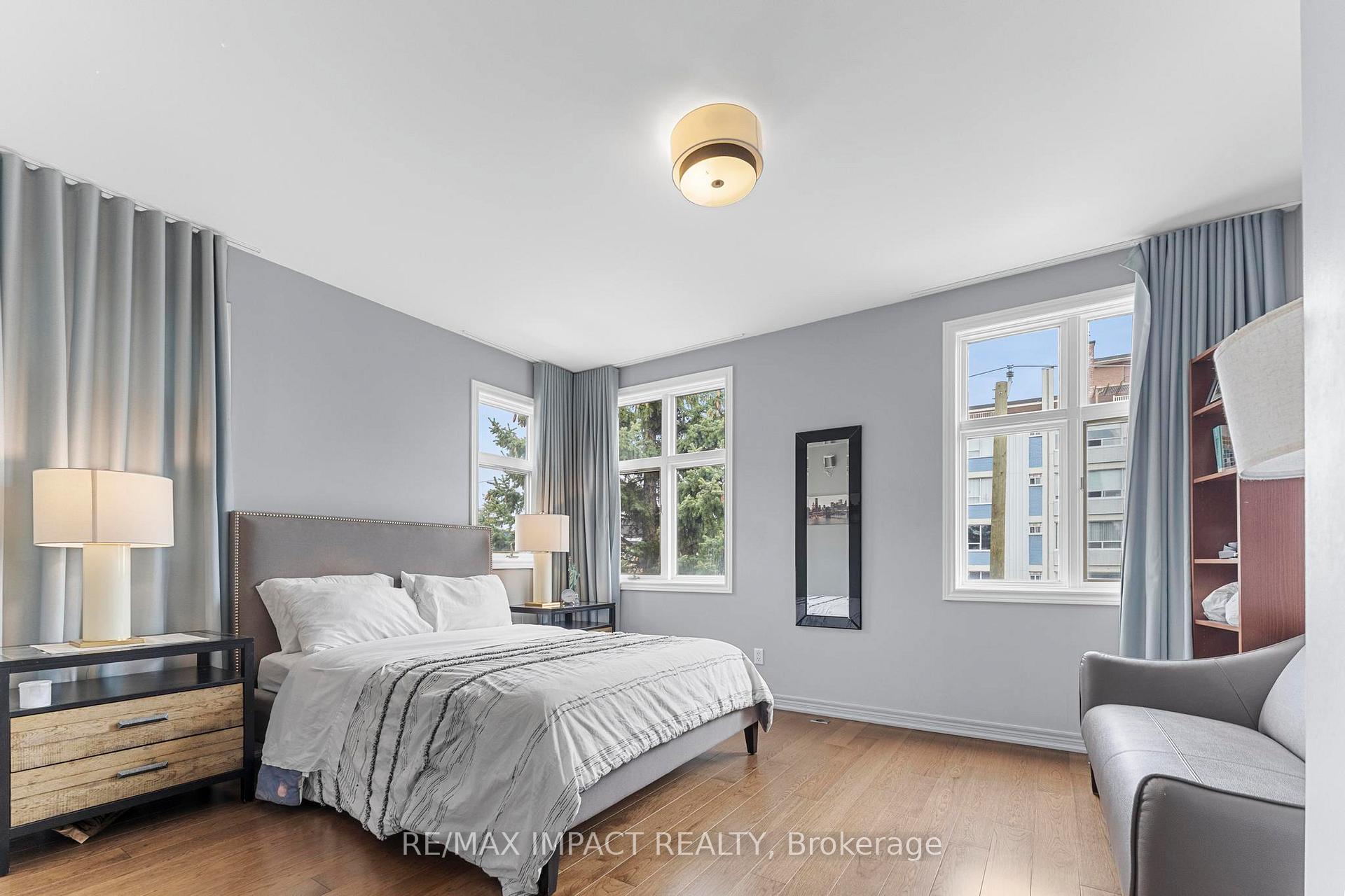 Photo 33 of Unit 13, 260 Russell Hill Road, Toronto, Casa Loma — HOMEH