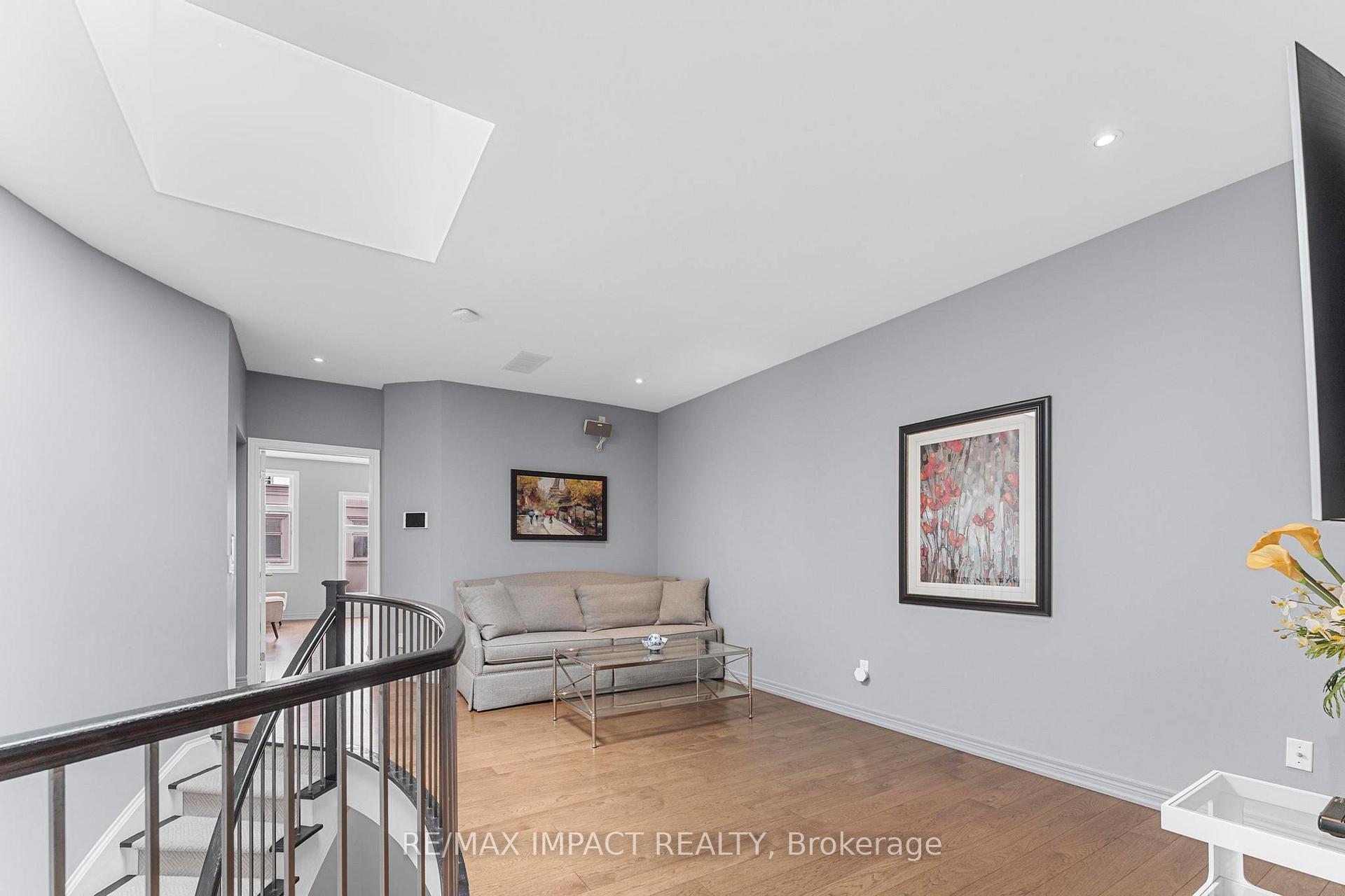 Photo 36 of Unit 13, 260 Russell Hill Road, Toronto, Casa Loma — HOMEH