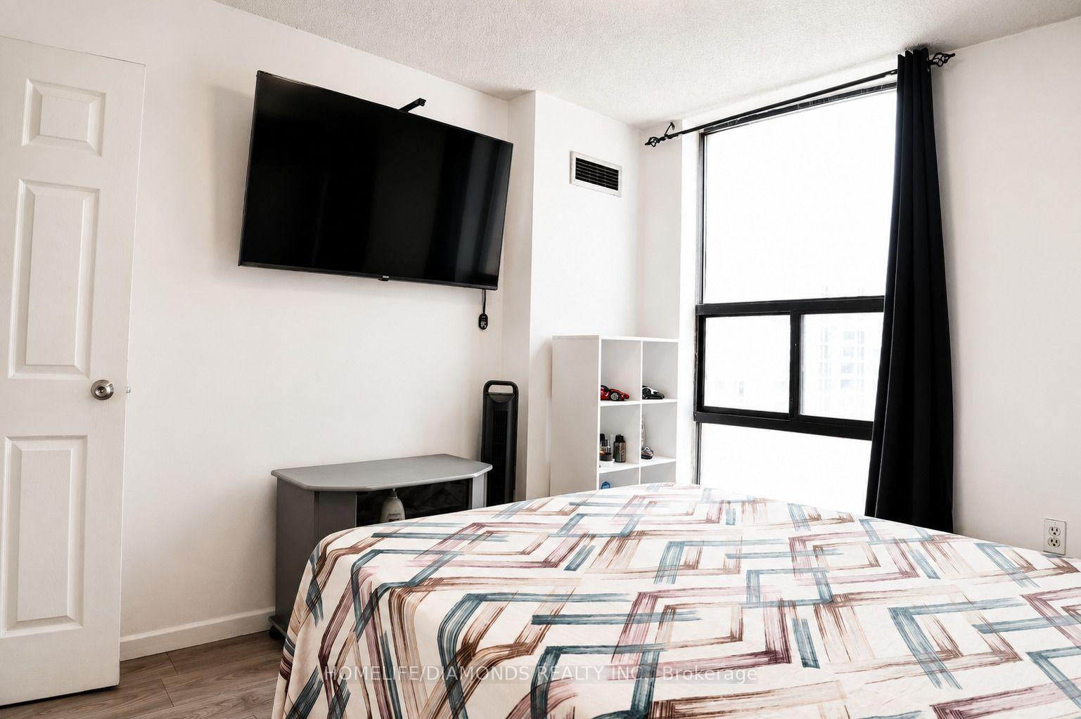 Photo 13 of Unit 1411, 18 Knightsbridge Road, Brampton, Queen Street Corridor — HOMEH