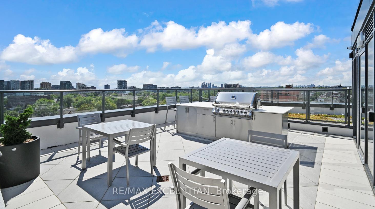 Photo 38 of Unit 416, 5 Lakeview Avenue, Toronto, Trinity-Bellwoods — HOMEH