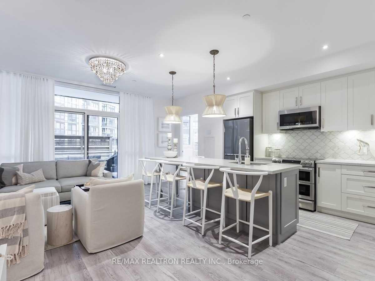 Photo of Unit 118, 375 Sea Ray Avenue