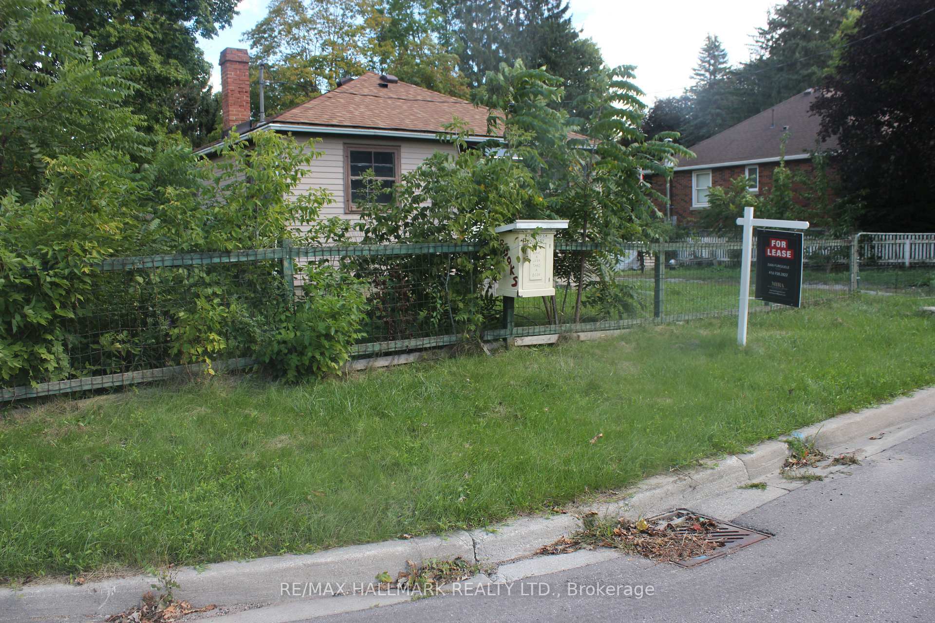 Photo 2 of 71 John Street, Caledon, Bolton East — HOMEH