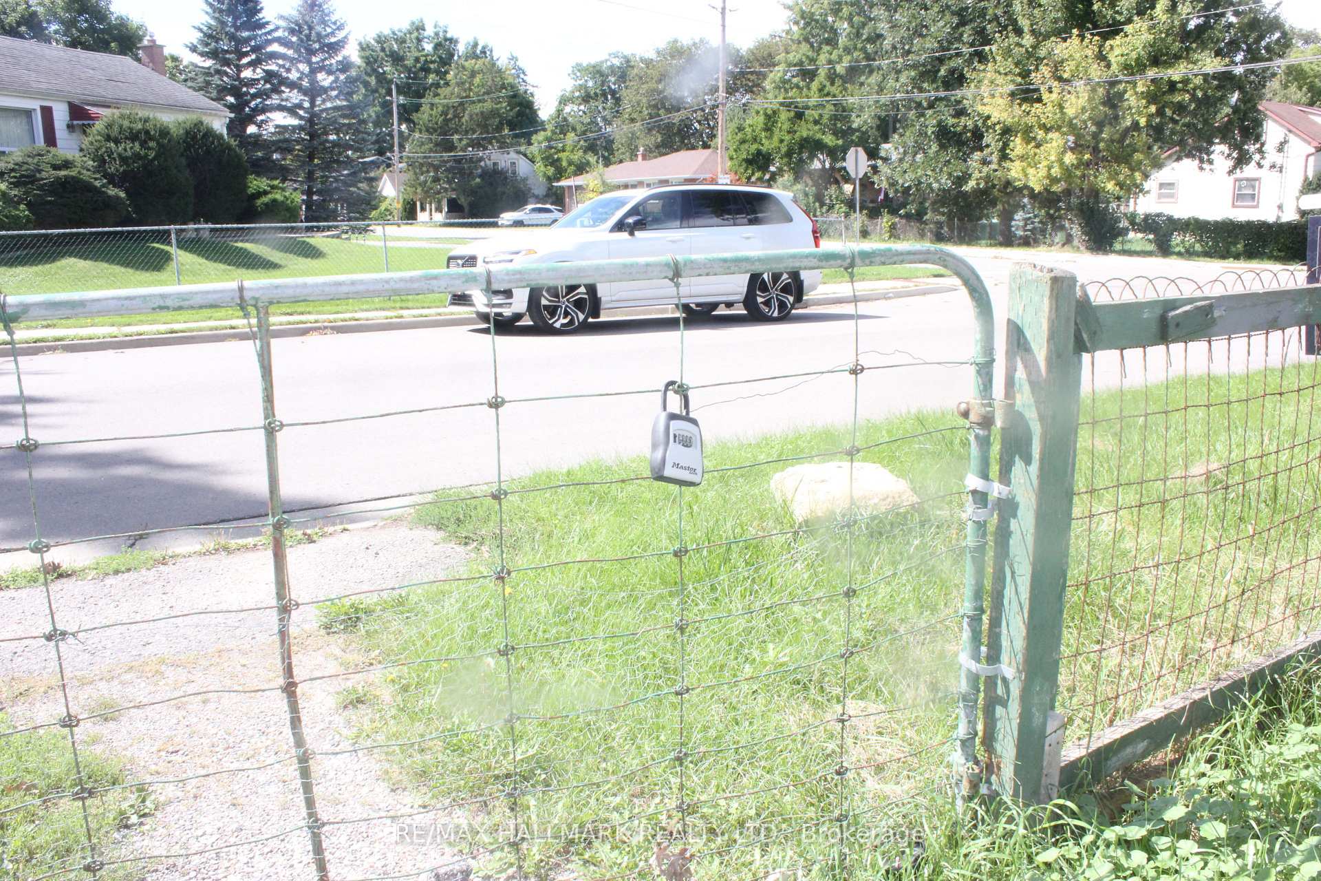 Photo 6 of 71 John Street, Caledon, Bolton East — HOMEH