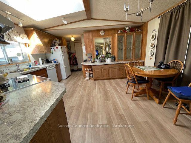 Photo 4 of 47 Pine Crescent, Dryden, Government Road — HOMEH