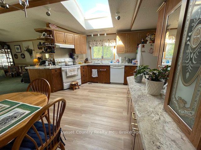 Photo 5 of 47 Pine Crescent, Dryden, Government Road — HOMEH