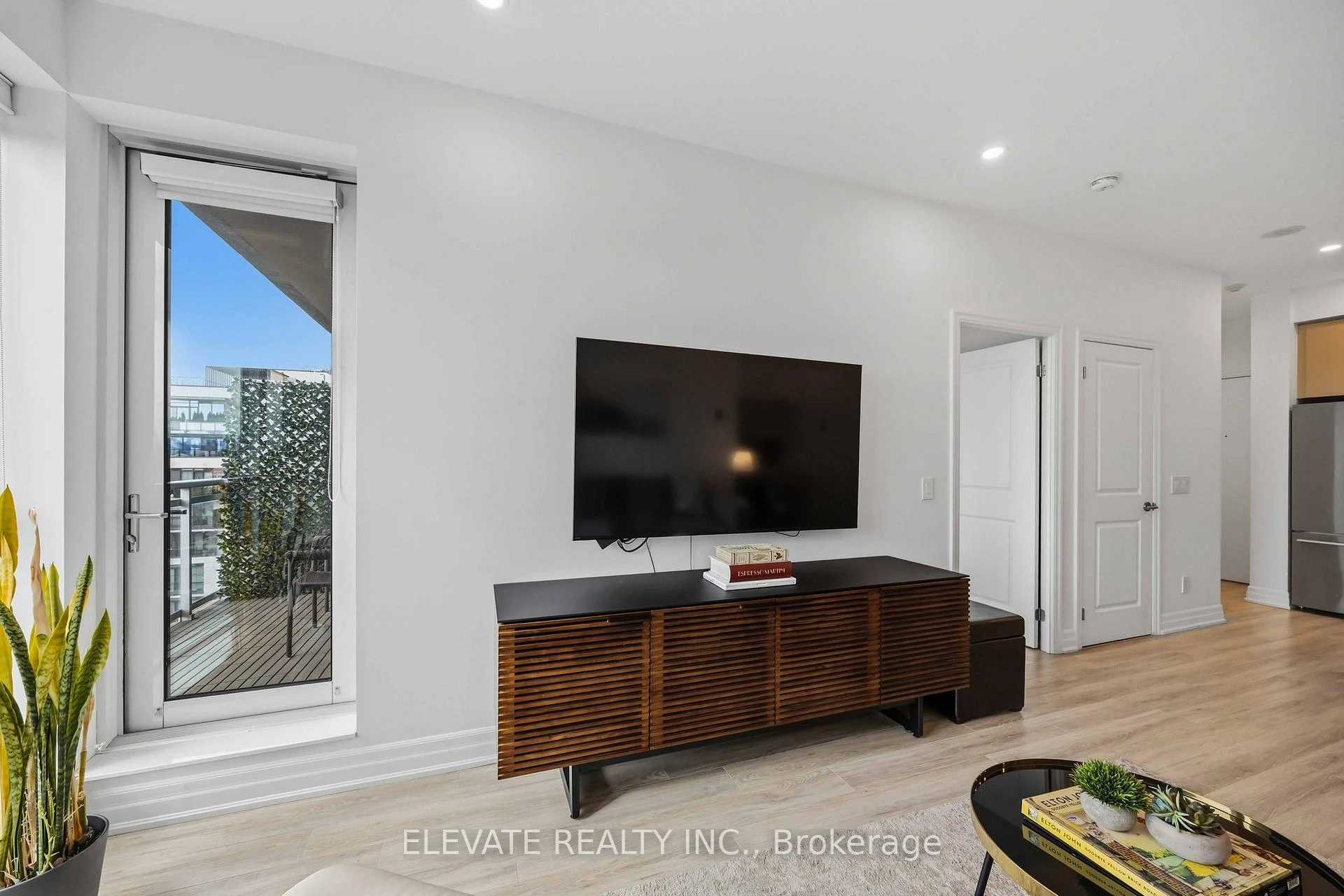 Photo 11 of Unit 711, 20 Gothic Avenue, Toronto, High Park North — HOMEH