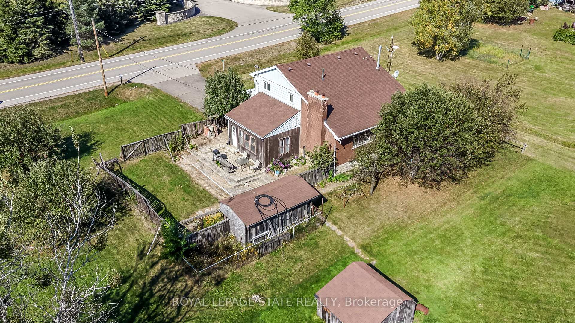 Photo 5 of 1619 Snake Road, Burlington, Grindstone — HOMEH