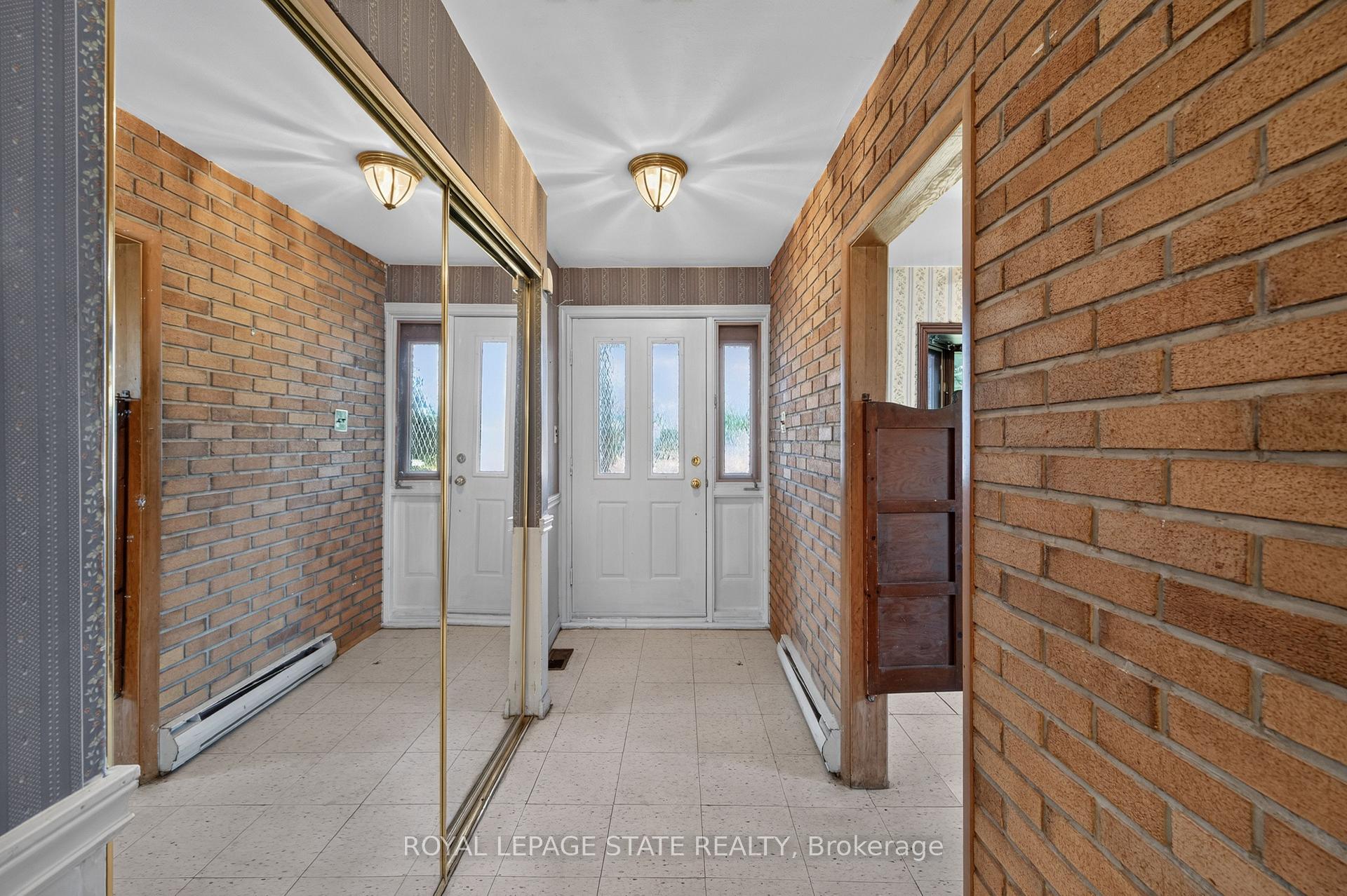 Photo 7 of 1619 Snake Road, Burlington, Grindstone — HOMEH