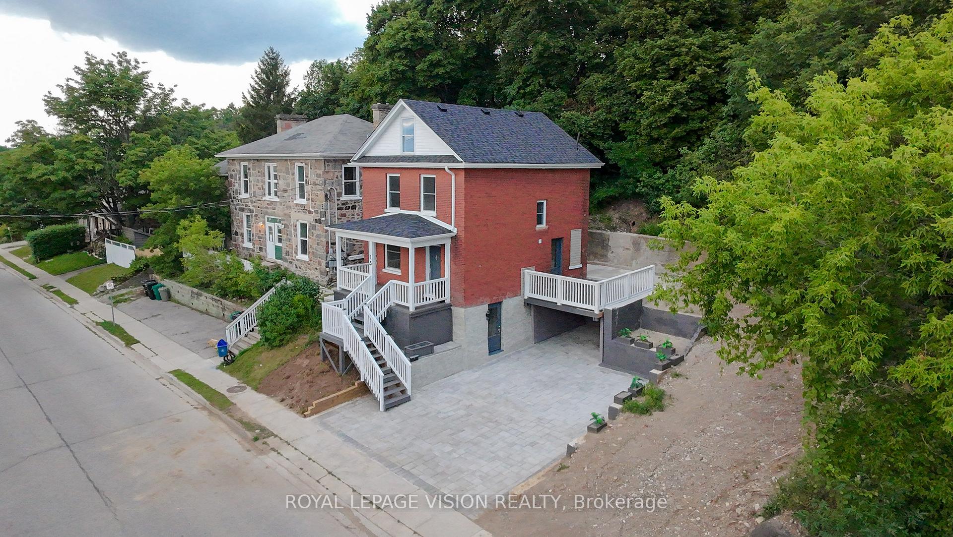 Photo of 15 Shade Street