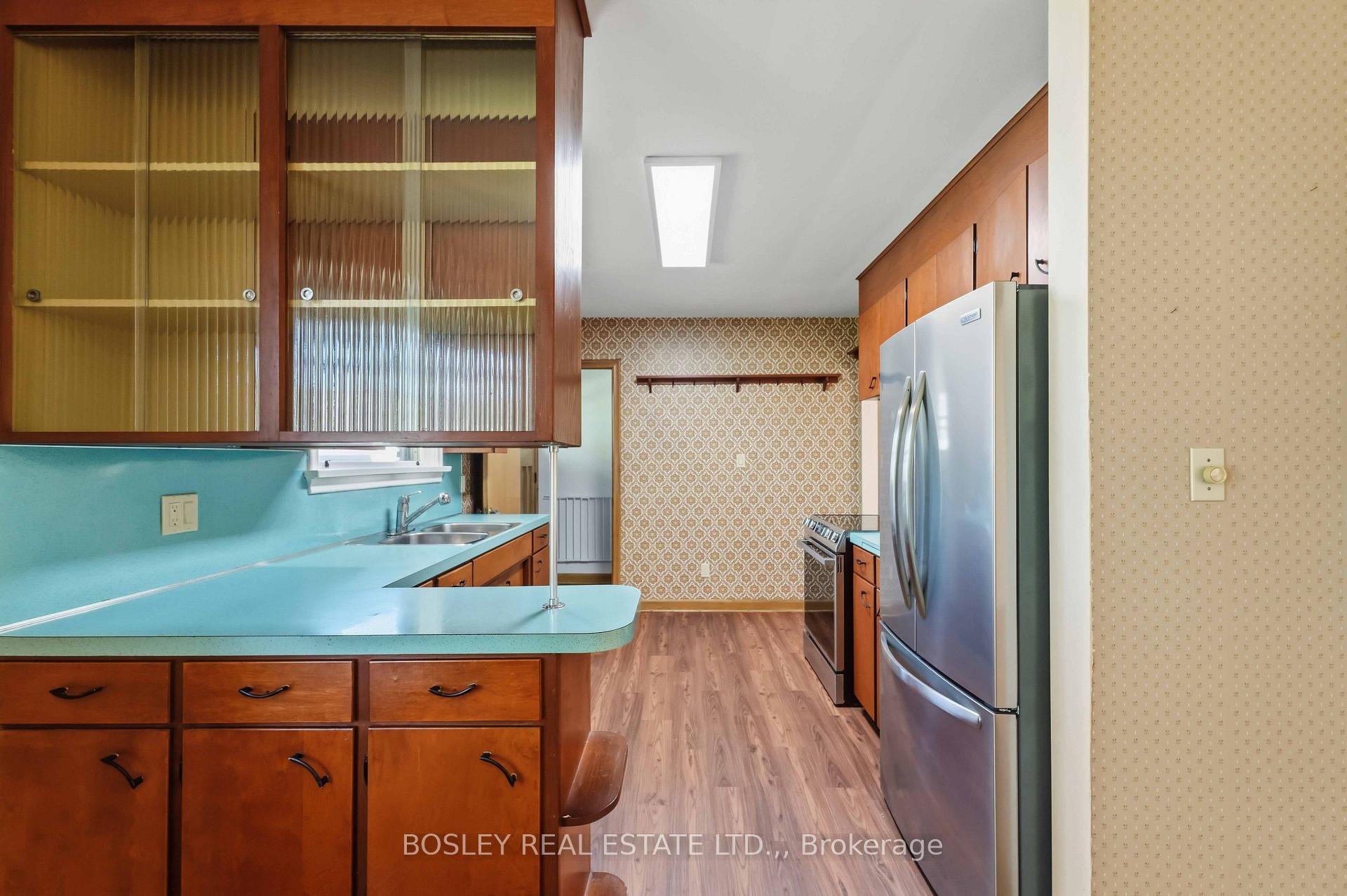 Photo 10 of 12 Glenhurst Circle, St. Catharines, Oakdale — HOMEH