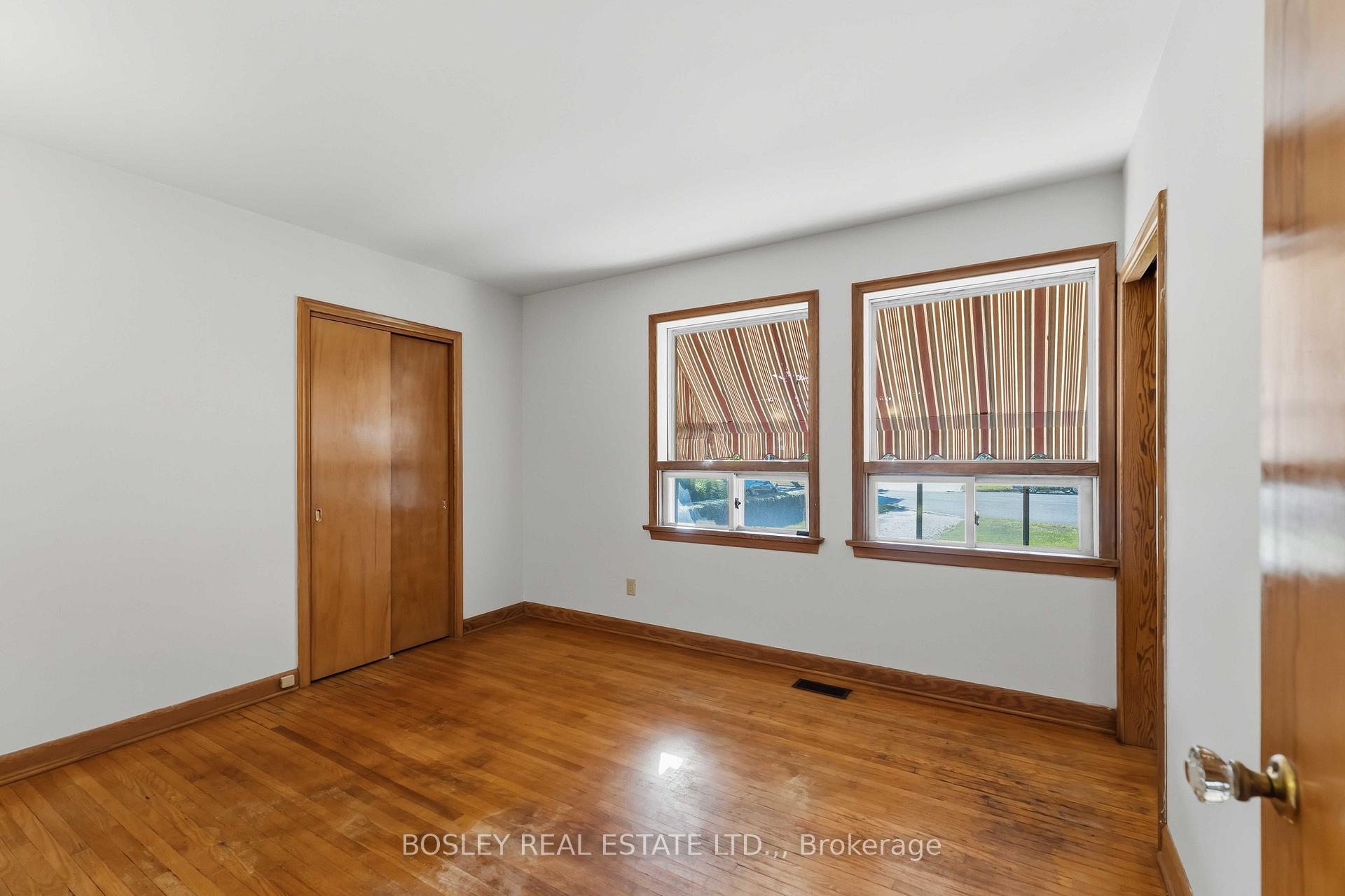 Photo 15 of 12 Glenhurst Circle, St. Catharines, Oakdale — HOMEH