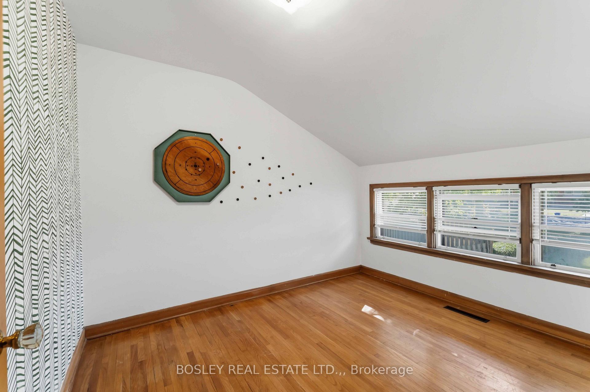 Photo 22 of 12 Glenhurst Circle, St. Catharines, Oakdale — HOMEH