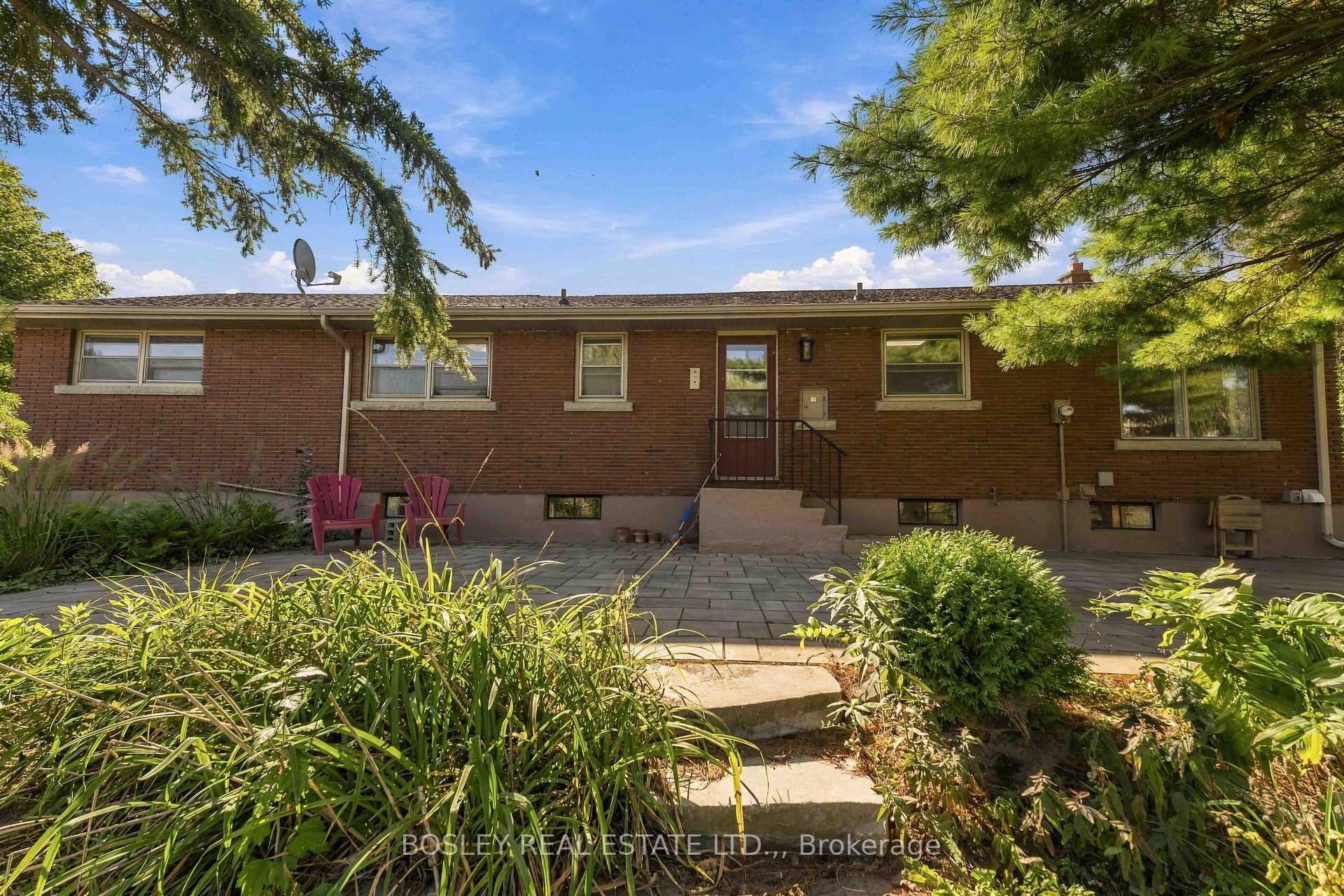 Photo 34 of 12 Glenhurst Circle, St. Catharines, Oakdale — HOMEH