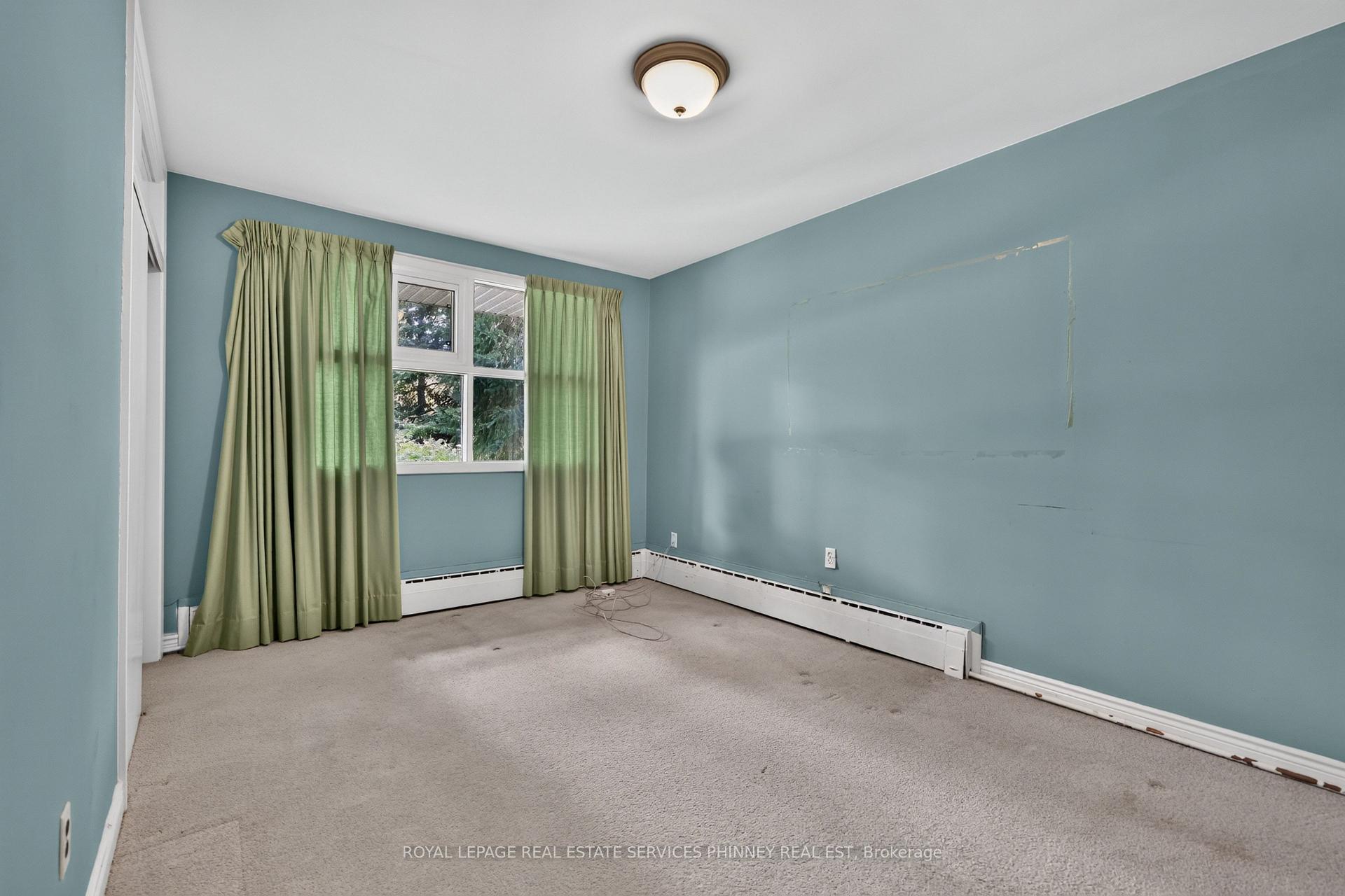 Photo 18 of 1519 Elite Road, Mississauga, Lorne Park — HOMEH