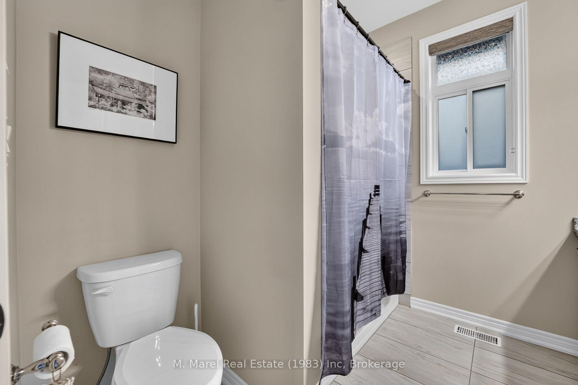 Photo 23 of 90 Lafayette Street E, Haldimand — HOMEH