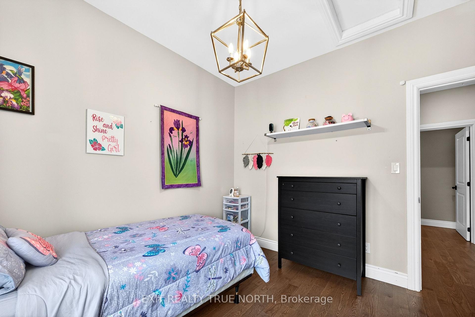 Photo 19 of 139 Rue Eric, Tiny, Lafontaine — HOMEH