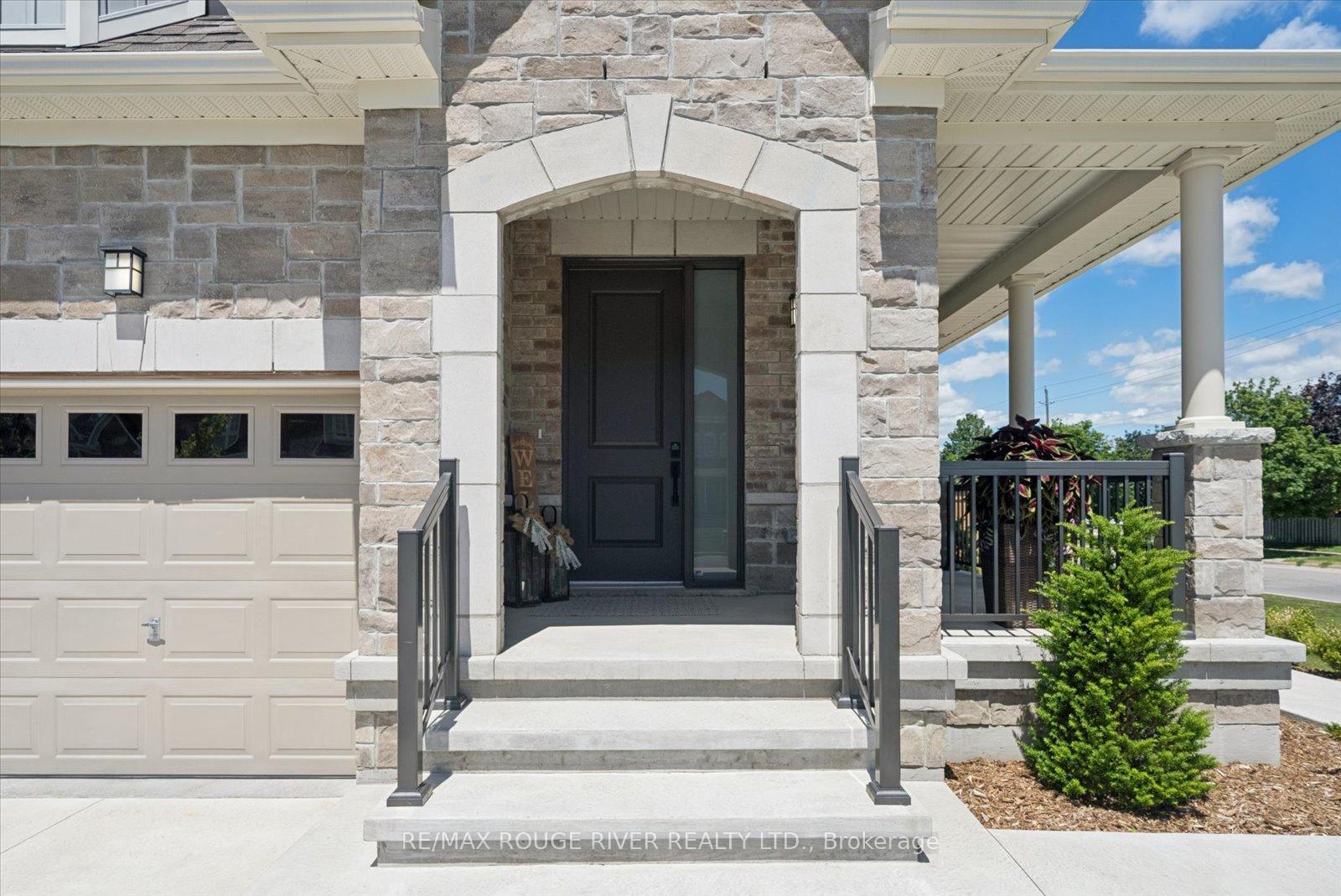 Photo 4 of 3 Burnham Court, Scugog, Port Perry — HOMEH