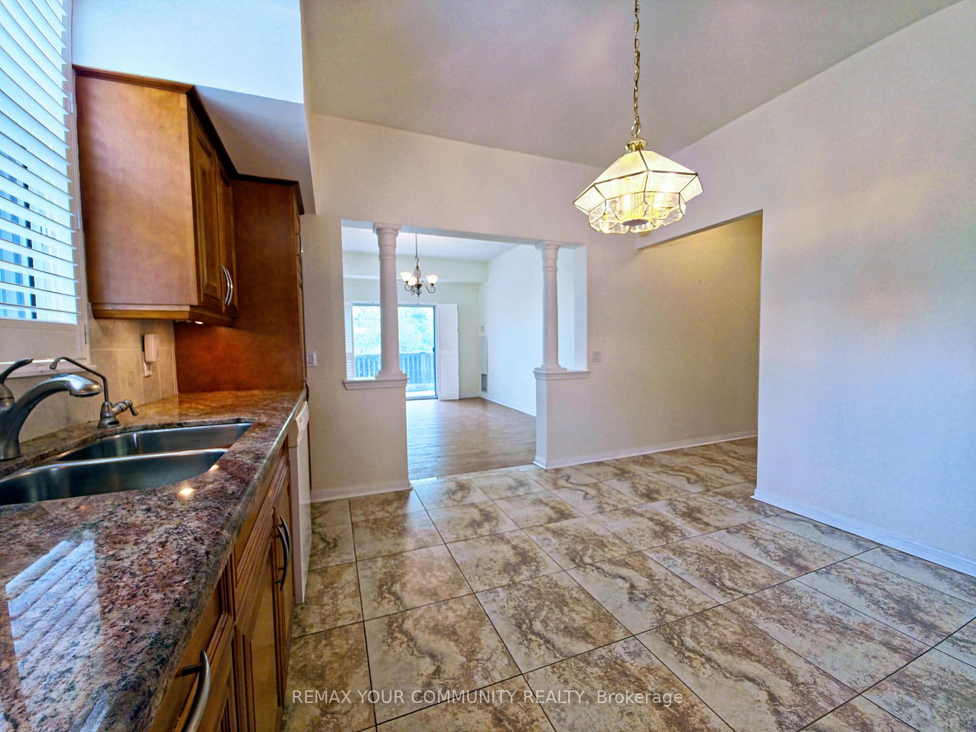 Photo 27 of Unit 114, 2504 Rutherford Road, Vaughan, Maple — HOMEH