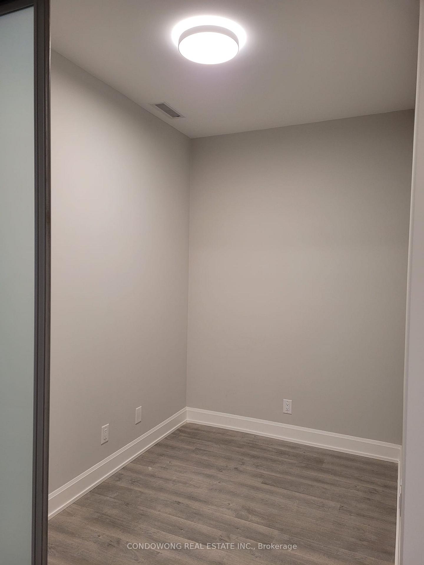 Photo 7 of Unit 110, 12 Gandhi Lane, Markham, Commerce Valley — HOMEH