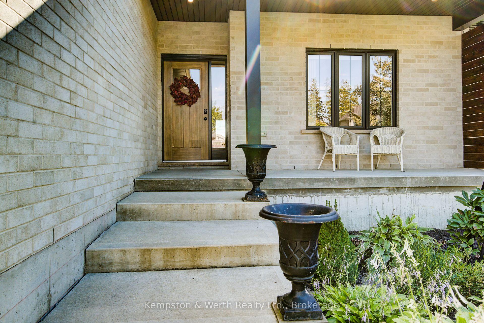 Photo 3 of 24 Gilmer Crescent, North Perth, Listowel — HOMEH