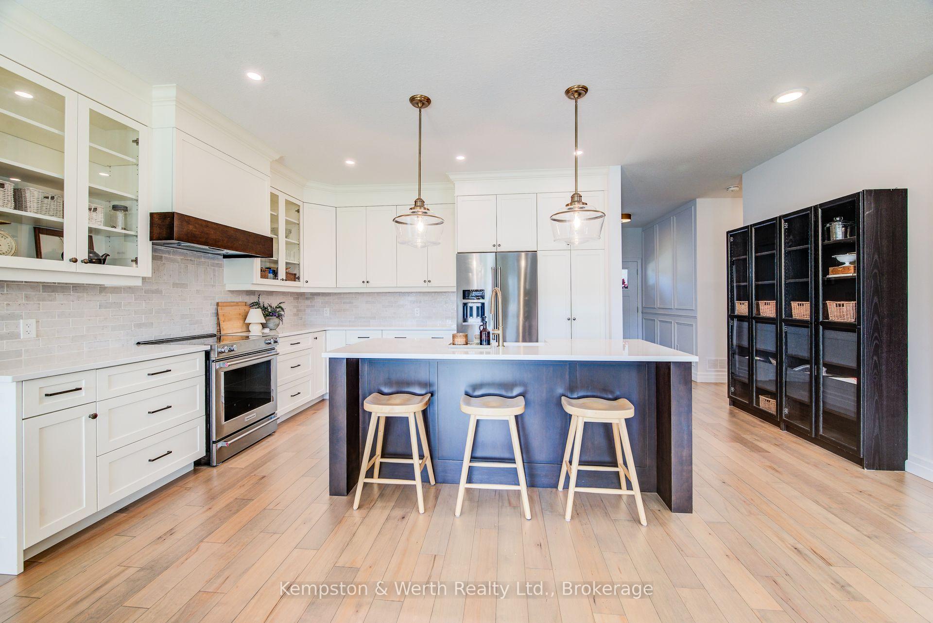 Photo 9 of 24 Gilmer Crescent, North Perth, Listowel — HOMEH