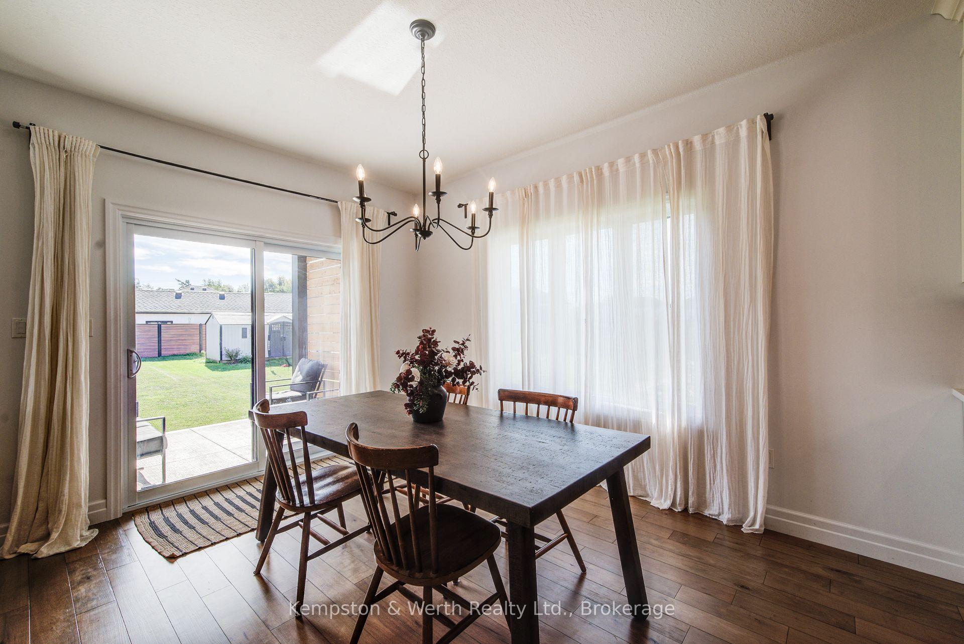 Photo 15 of 24 Gilmer Crescent, North Perth, Listowel — HOMEH