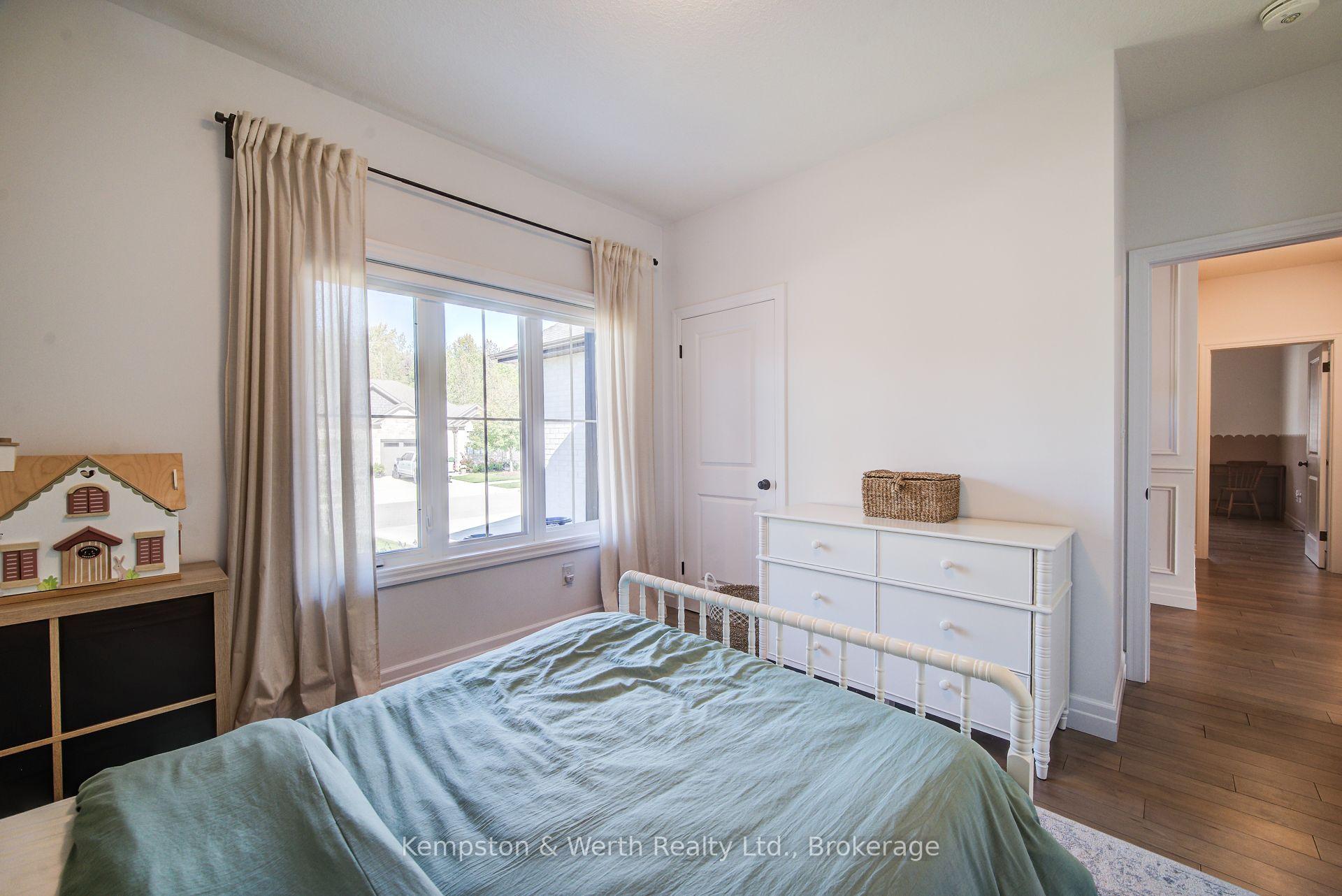 Photo 17 of 24 Gilmer Crescent, North Perth, Listowel — HOMEH