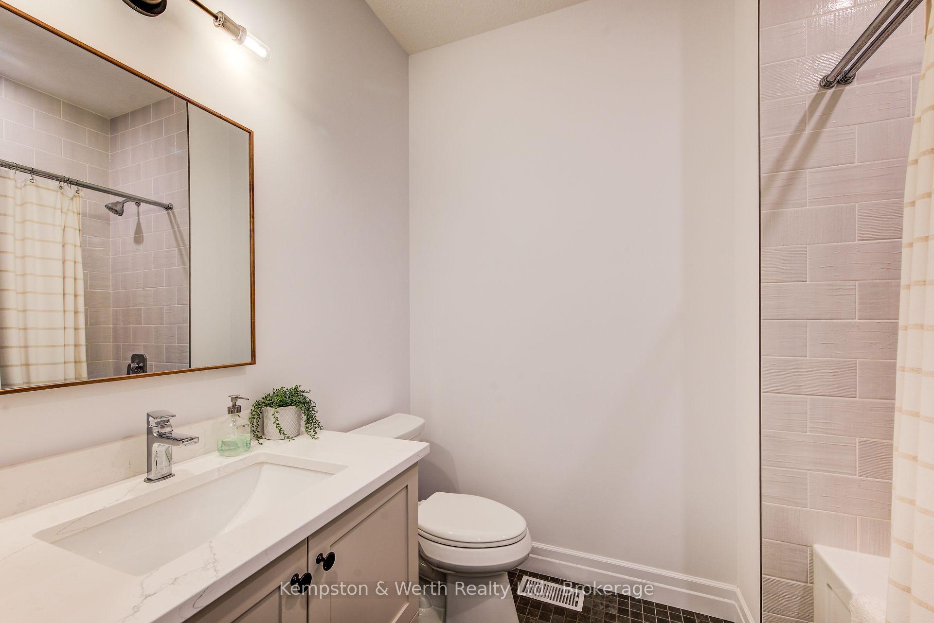 Photo 18 of 24 Gilmer Crescent, North Perth, Listowel — HOMEH