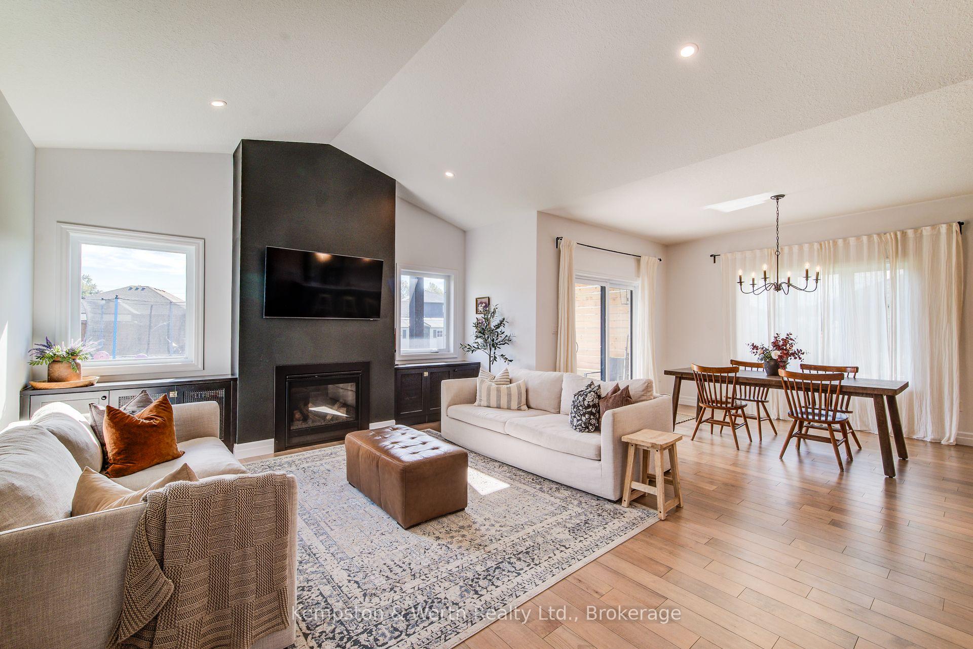 Photo 21 of 24 Gilmer Crescent, North Perth, Listowel — HOMEH