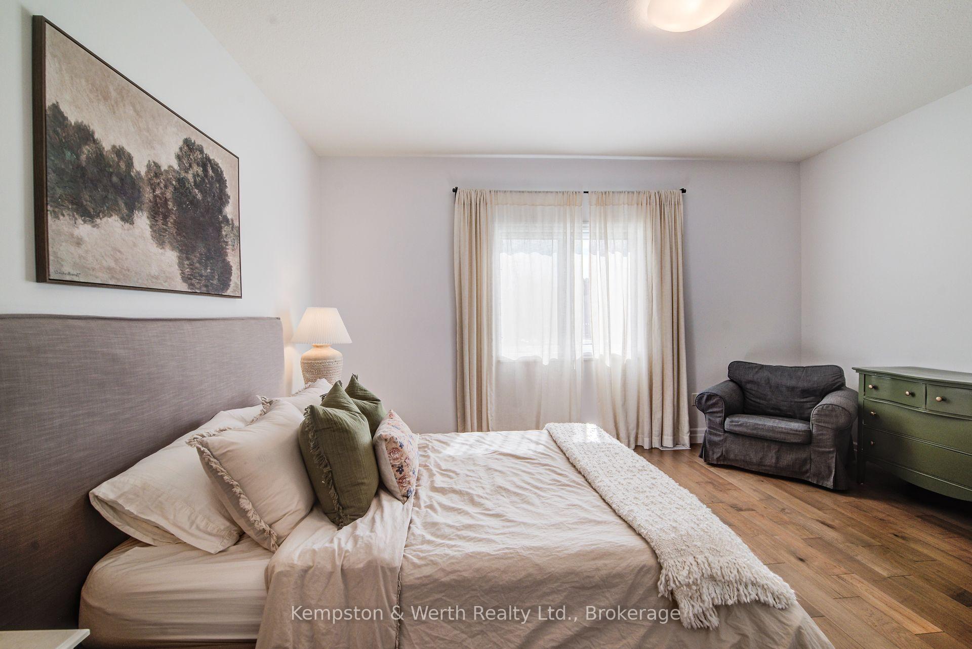 Photo 25 of 24 Gilmer Crescent, North Perth, Listowel — HOMEH