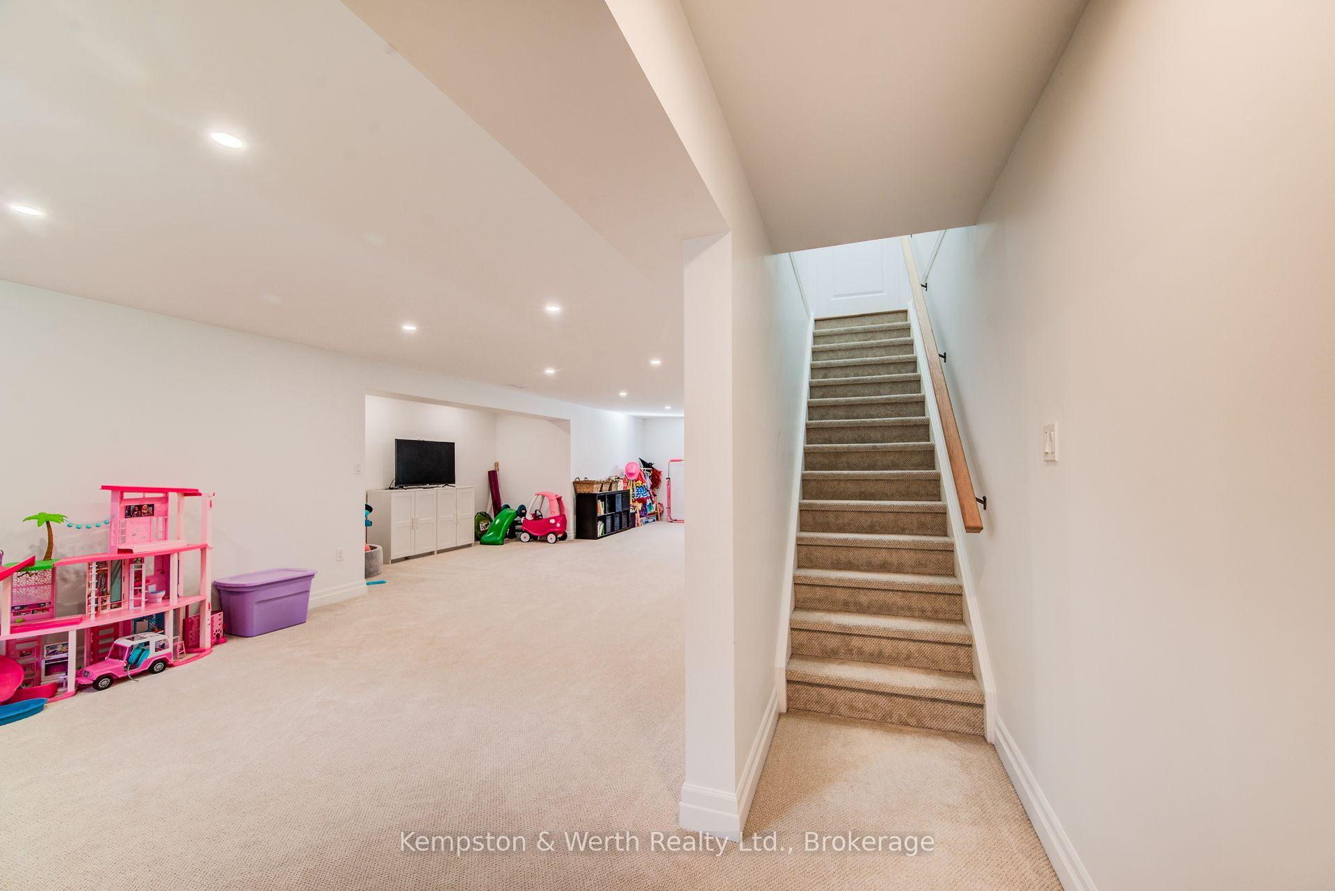 Photo 29 of 24 Gilmer Crescent, North Perth, Listowel — HOMEH