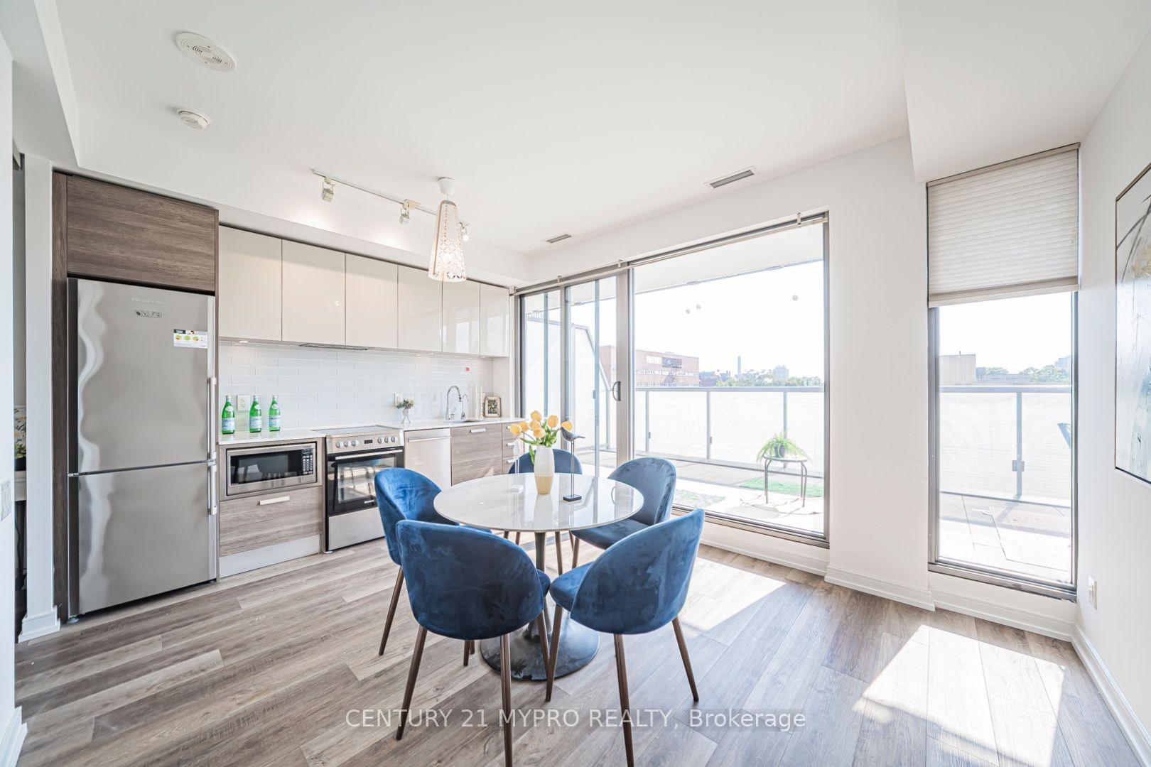 Photo of Unit 417, 57 St. Joseph Street