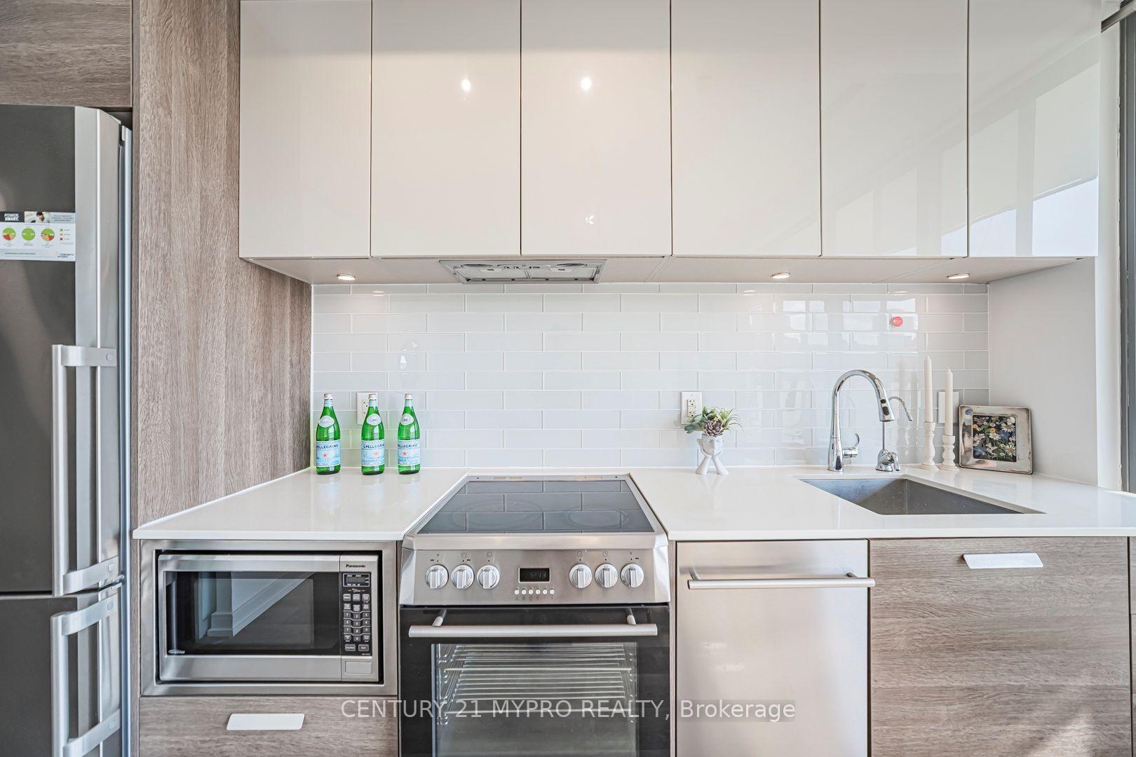 Photo 21 of Unit 417, 57 St. Joseph Street, Toronto, Bay Street Corridor — HOMEH