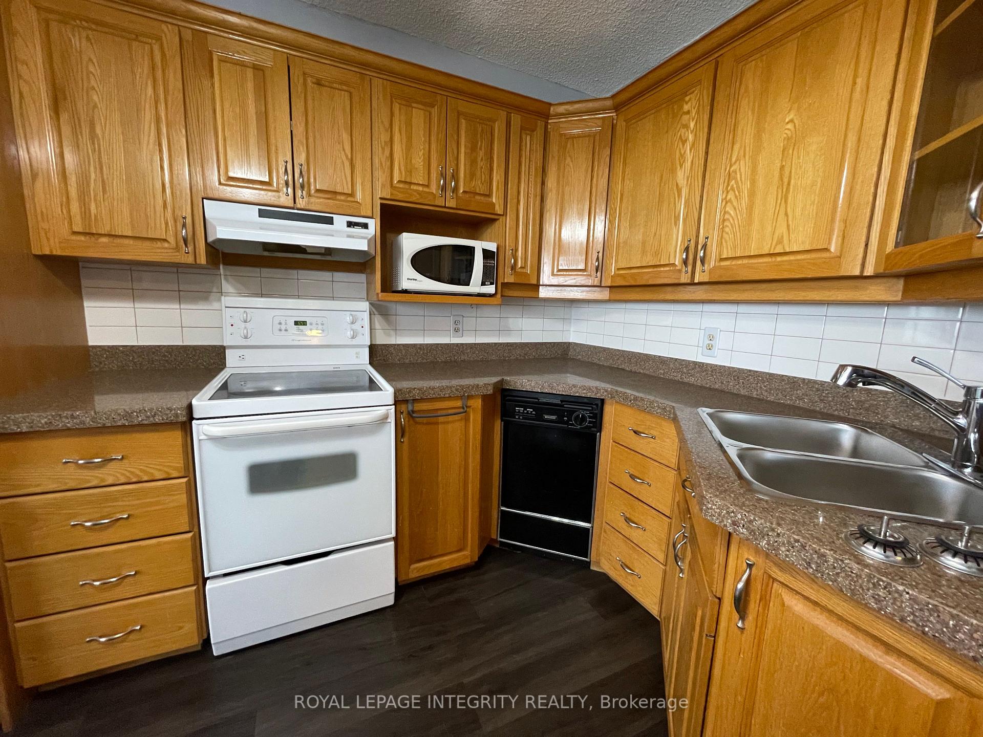 Photo 13 of Unit 1203, 1285 Cahill Drive, Ottawa, South Keys — HOMEH