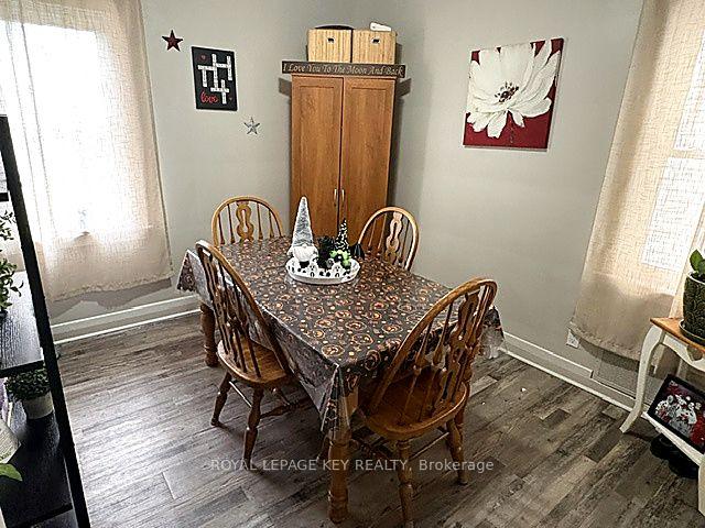 Photo 10 of 115 Brock Street N, Sarnia — HOMEH