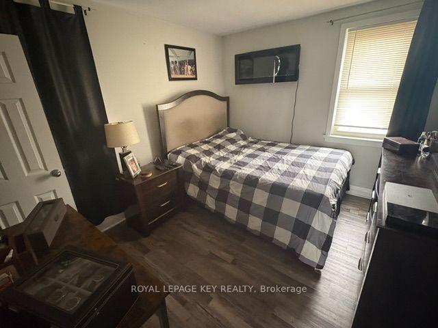 Photo 20 of 115 Brock Street N, Sarnia — HOMEH