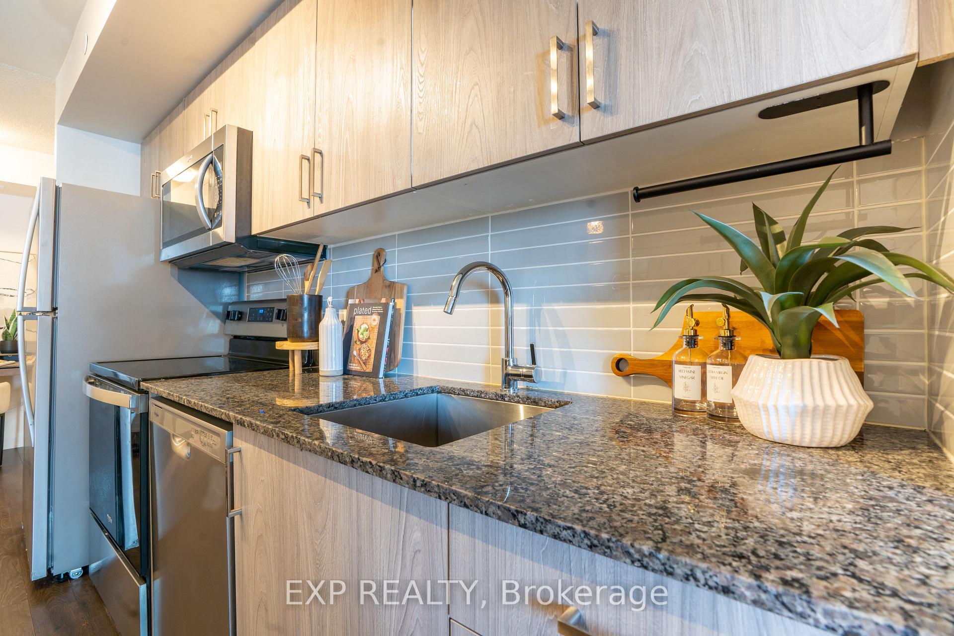 Photo 4 of Unit 2410, 20 Meadowglen Place, Scarborough, Woburn — HOMEH