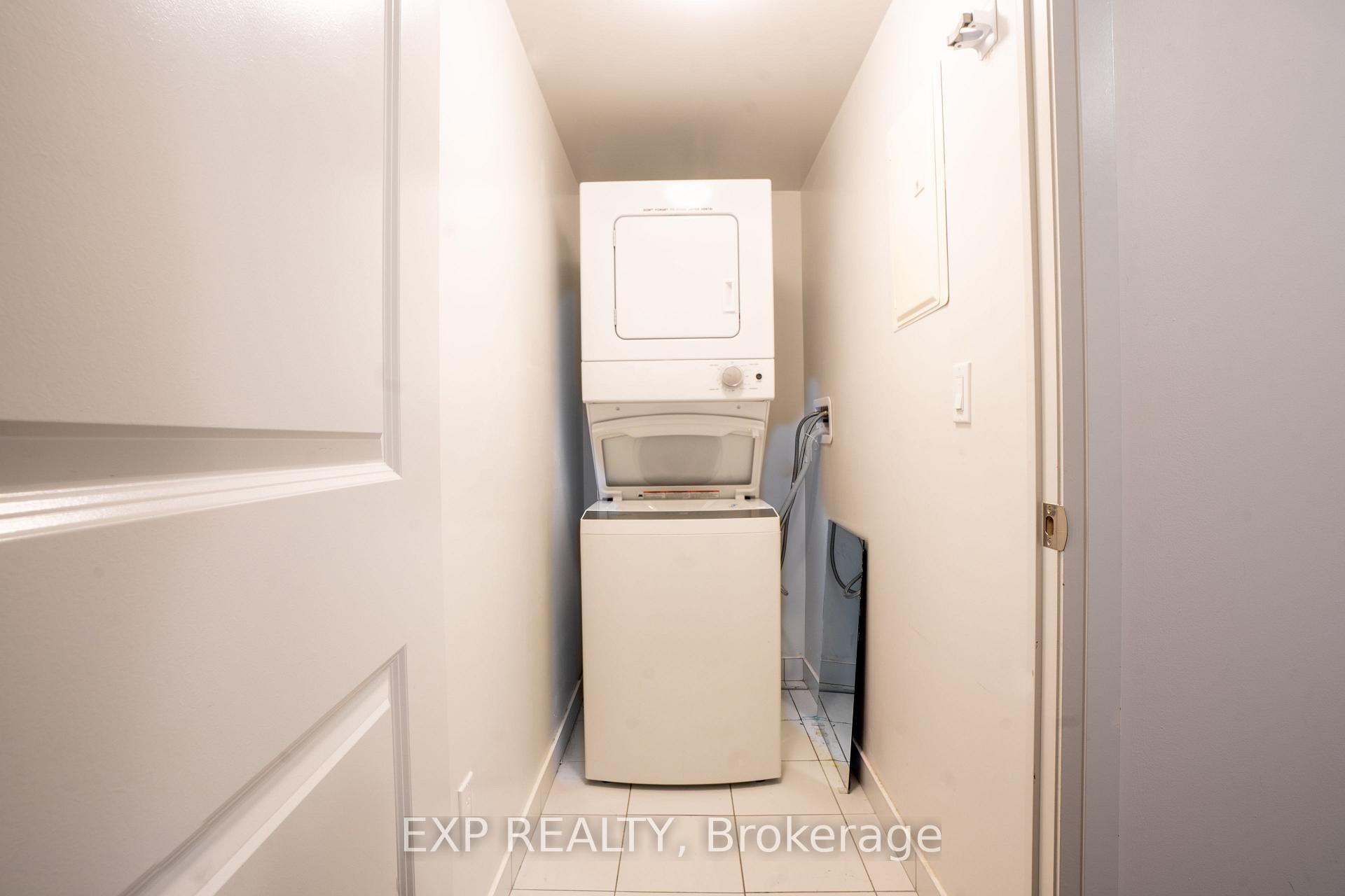 Photo 10 of Unit 2410, 20 Meadowglen Place, Scarborough, Woburn — HOMEH
