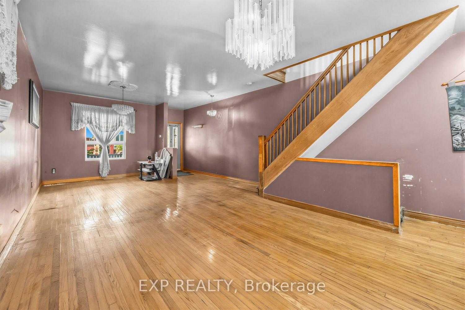 Photo 2 of 511 Carlaw Avenue, Toronto, North Riverdale — HOMEH