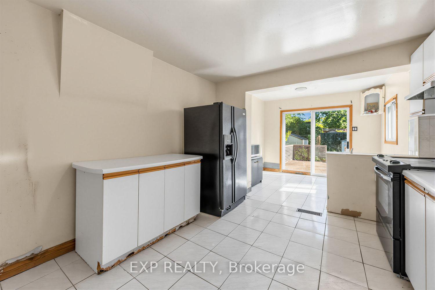 Photo 5 of 511 Carlaw Avenue, Toronto, North Riverdale — HOMEH