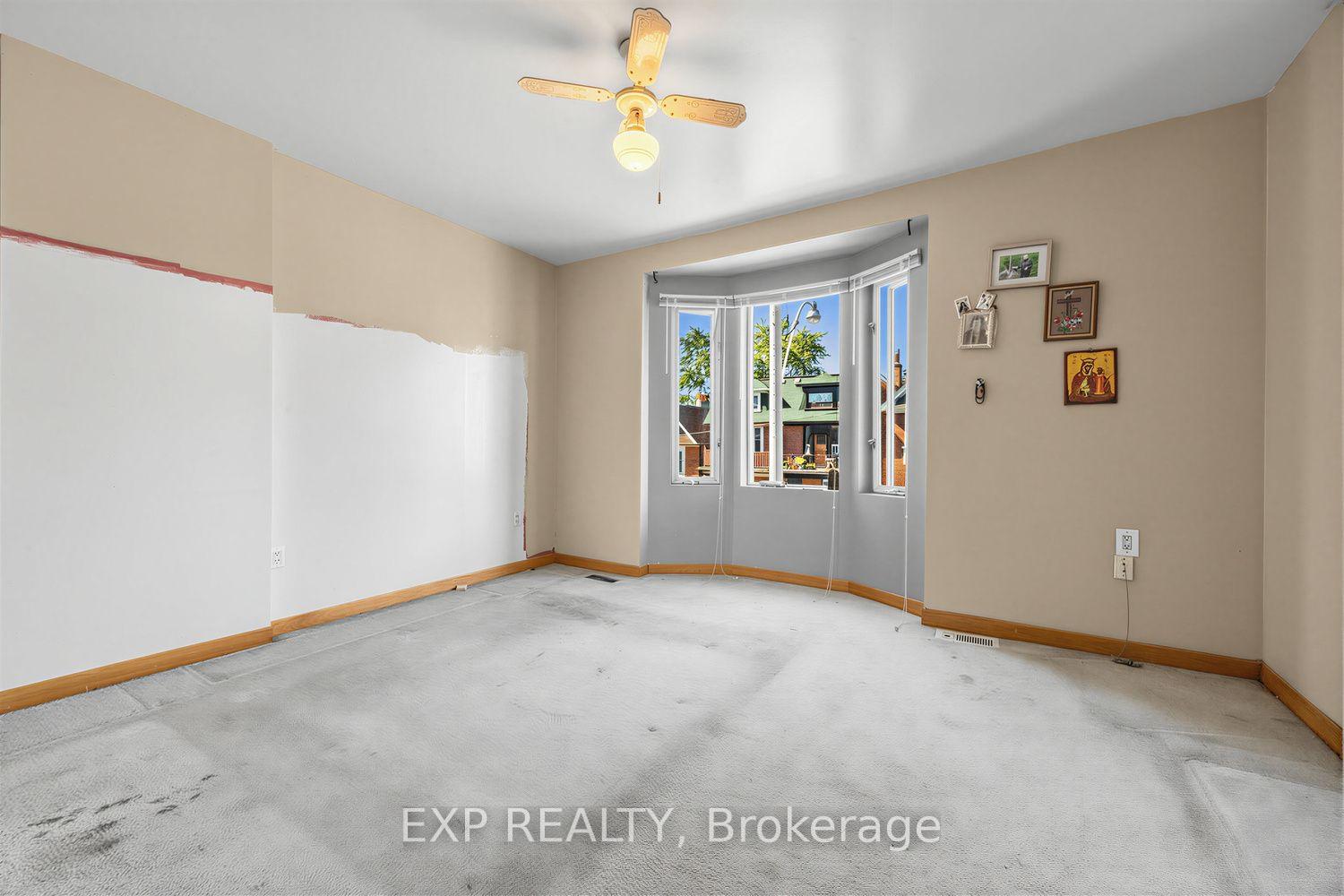 Photo 8 of 511 Carlaw Avenue, Toronto, North Riverdale — HOMEH
